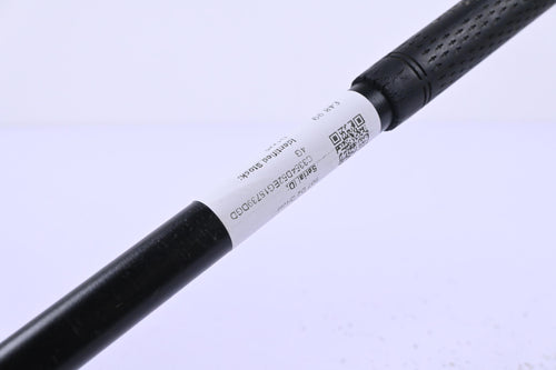 Titleist 907 D2 Driver / 10.5 Degree / Stiff Flex UST ProForce V2 76 Shaft
