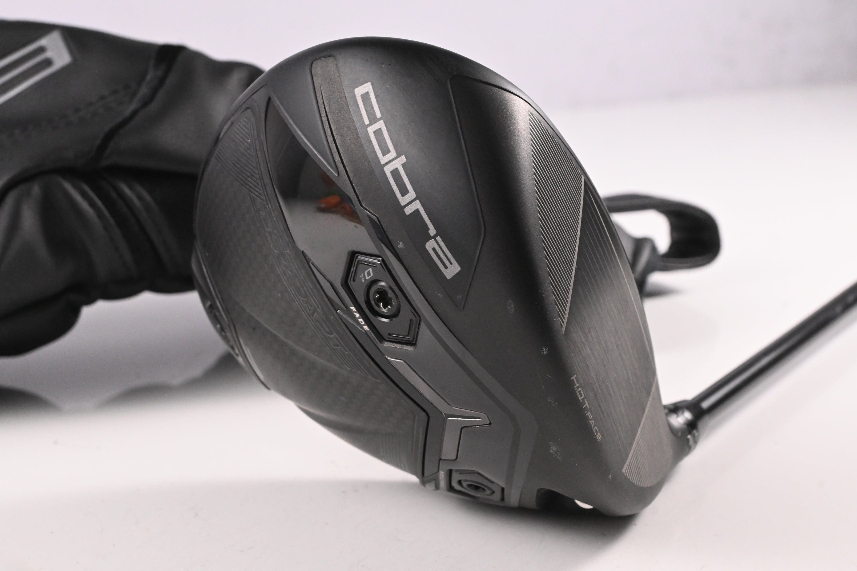 Cobra DS-Adapt LS Driver / 10.5 Degree / Stiff Flex Denali Black 70 Shaft