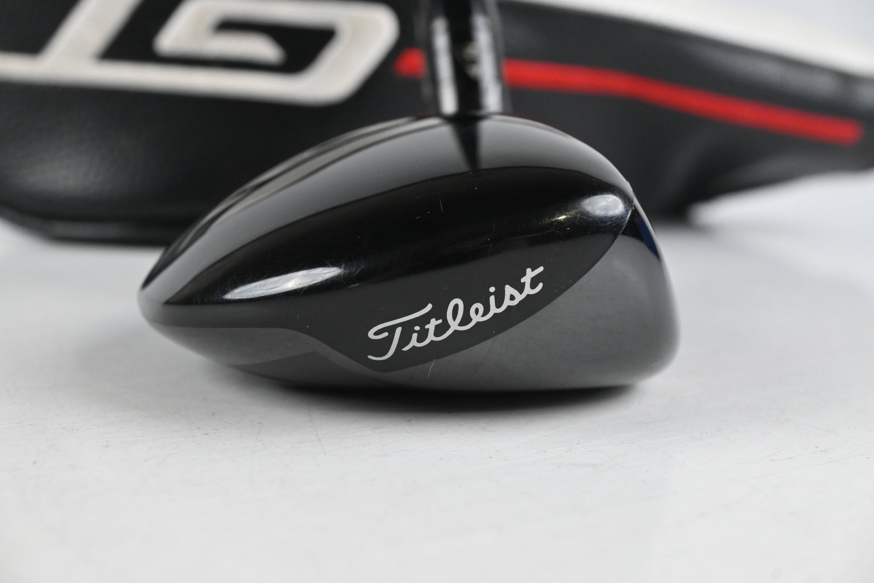 Titleist GT1 #6 Hybrid / 26 Degree / Stiff Flex Hzrdus Gen 5 Black 80 Shaft
