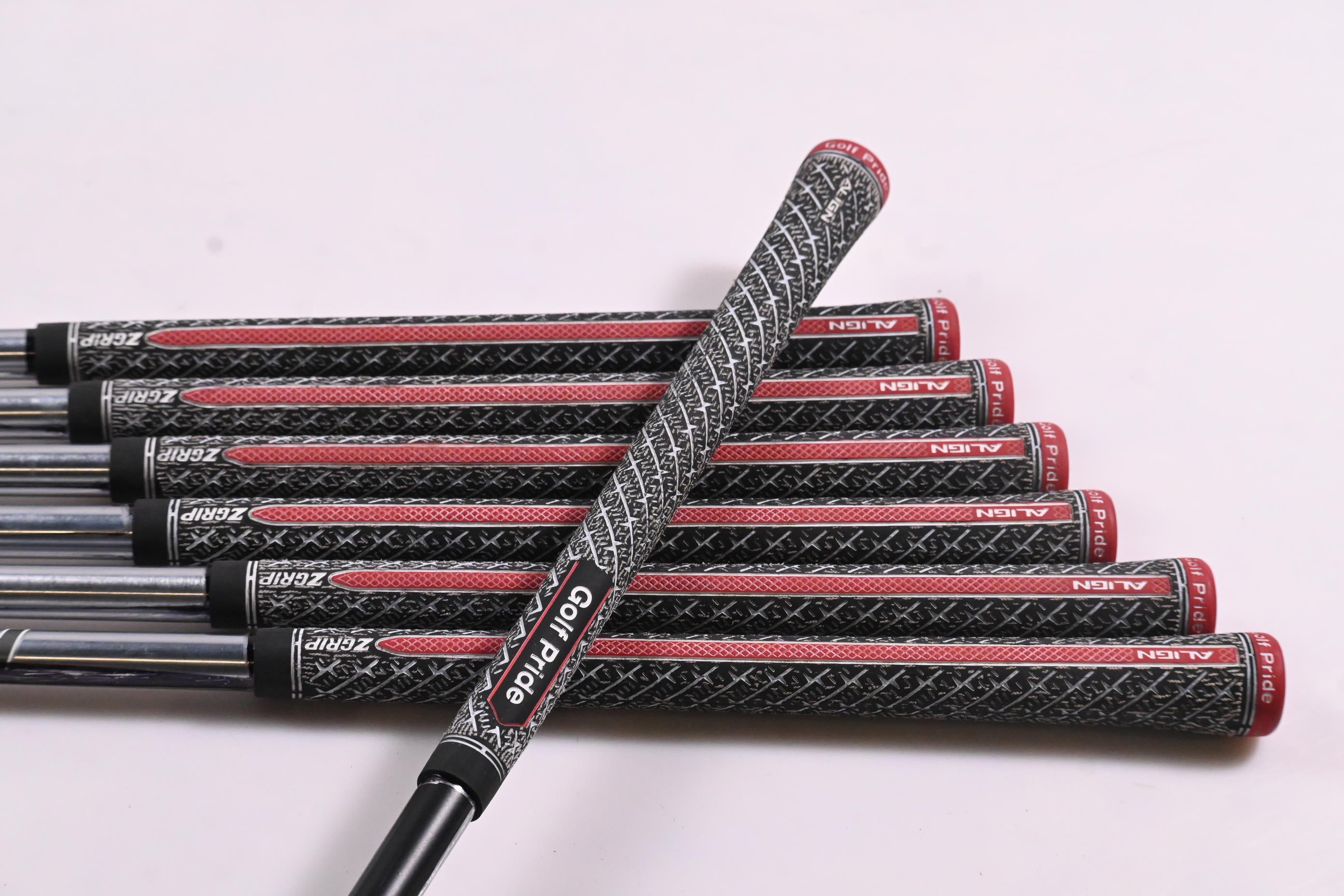 Mizuno Pro 221 Irons / 4-PW / X-Flex Project X L5 125 Shafts