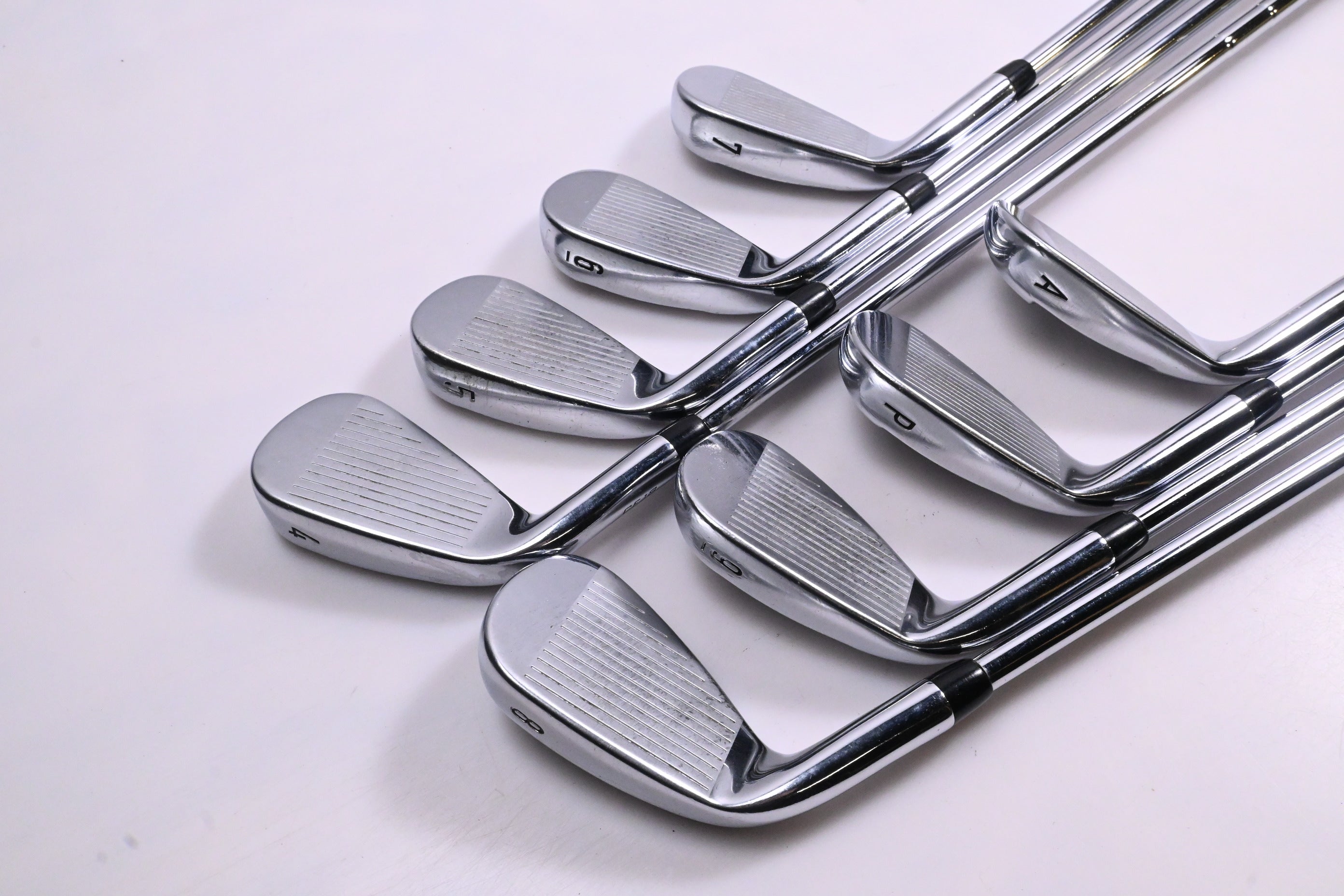 Callaway Rogue Pro Irons / 4-PW+GW / Stiff Flex Elevate 95 Shafts