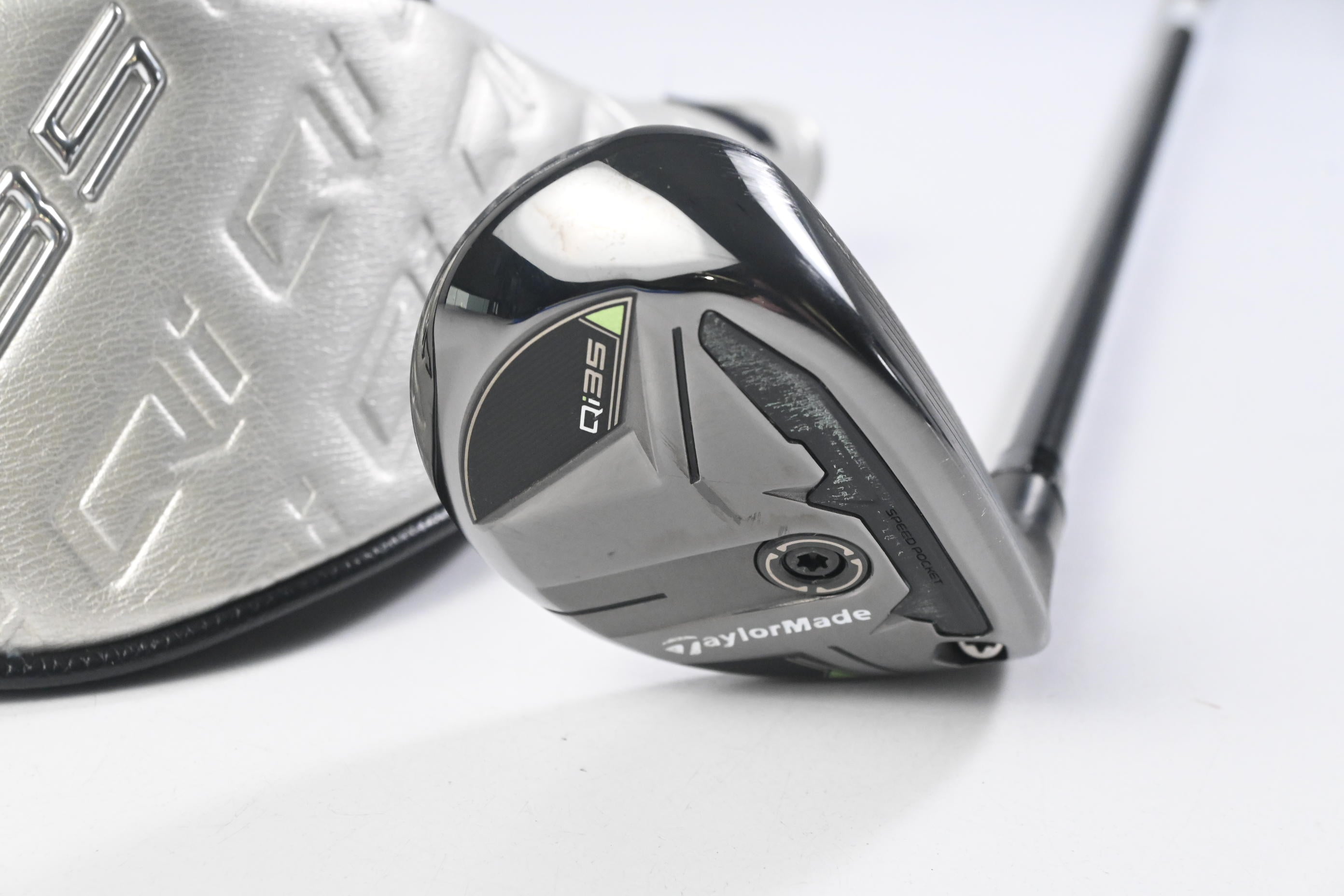 Taylormade Qi35 #2 Hybrid / 17 Degree / Regular Flex LA Golf A Series 65 Shaft
