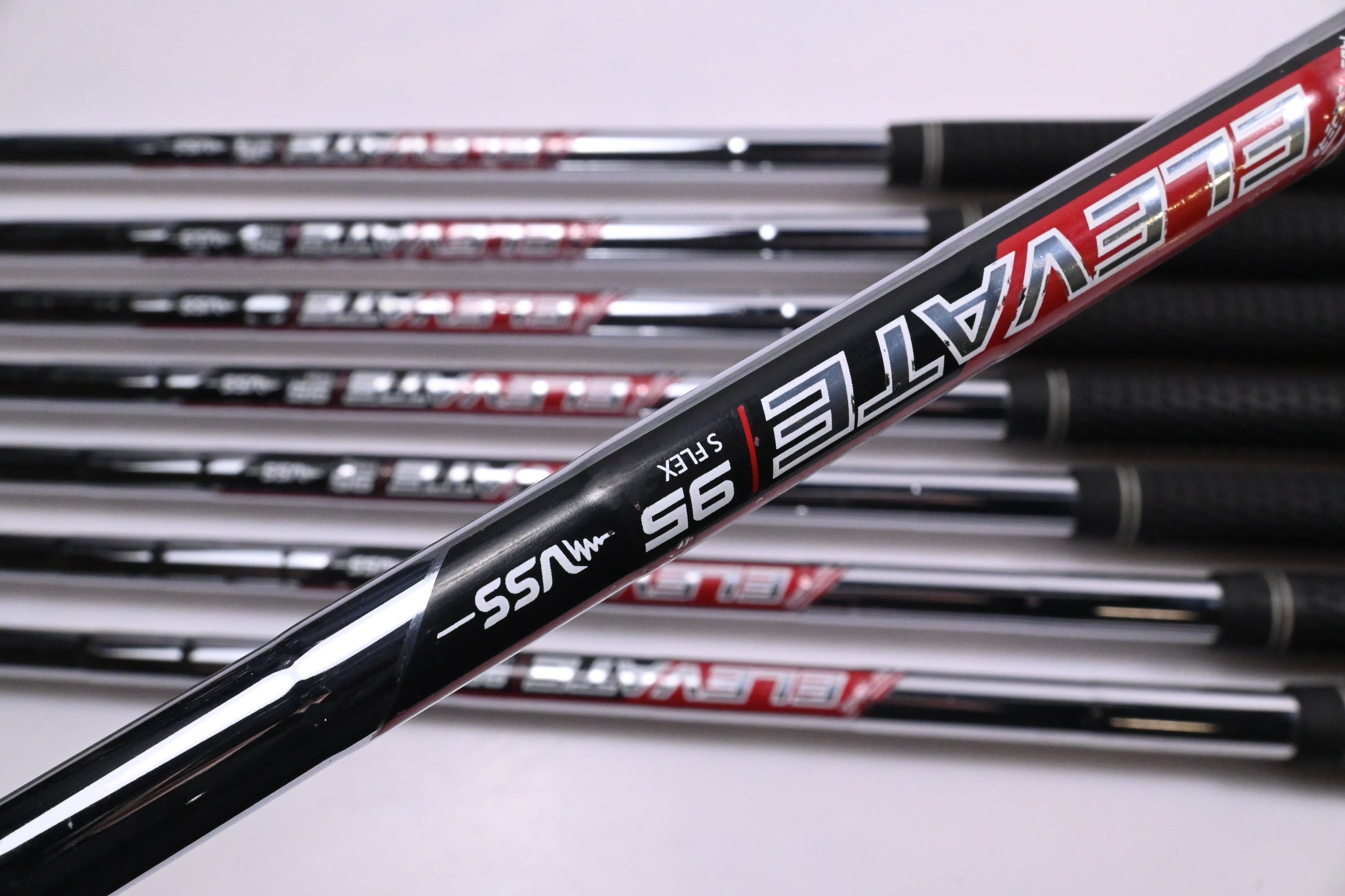 Callaway Rogue Pro Irons / 4-PW+GW / Stiff Flex Elevate 95 Shafts