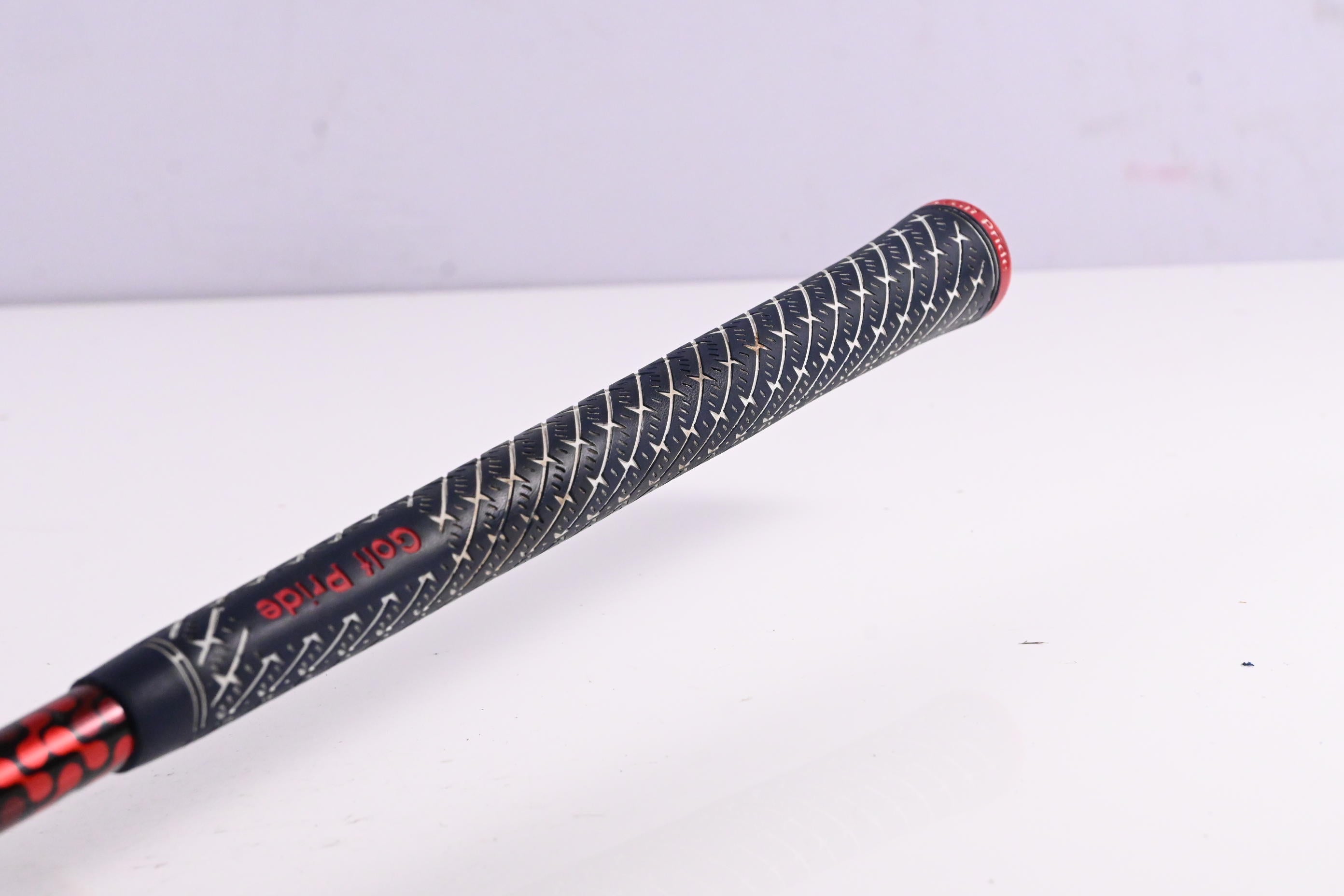 Taylormade M4 #4 Hybrid / 22 Degree / Regular Flex Fujikura Atmos Red 6 Shaft