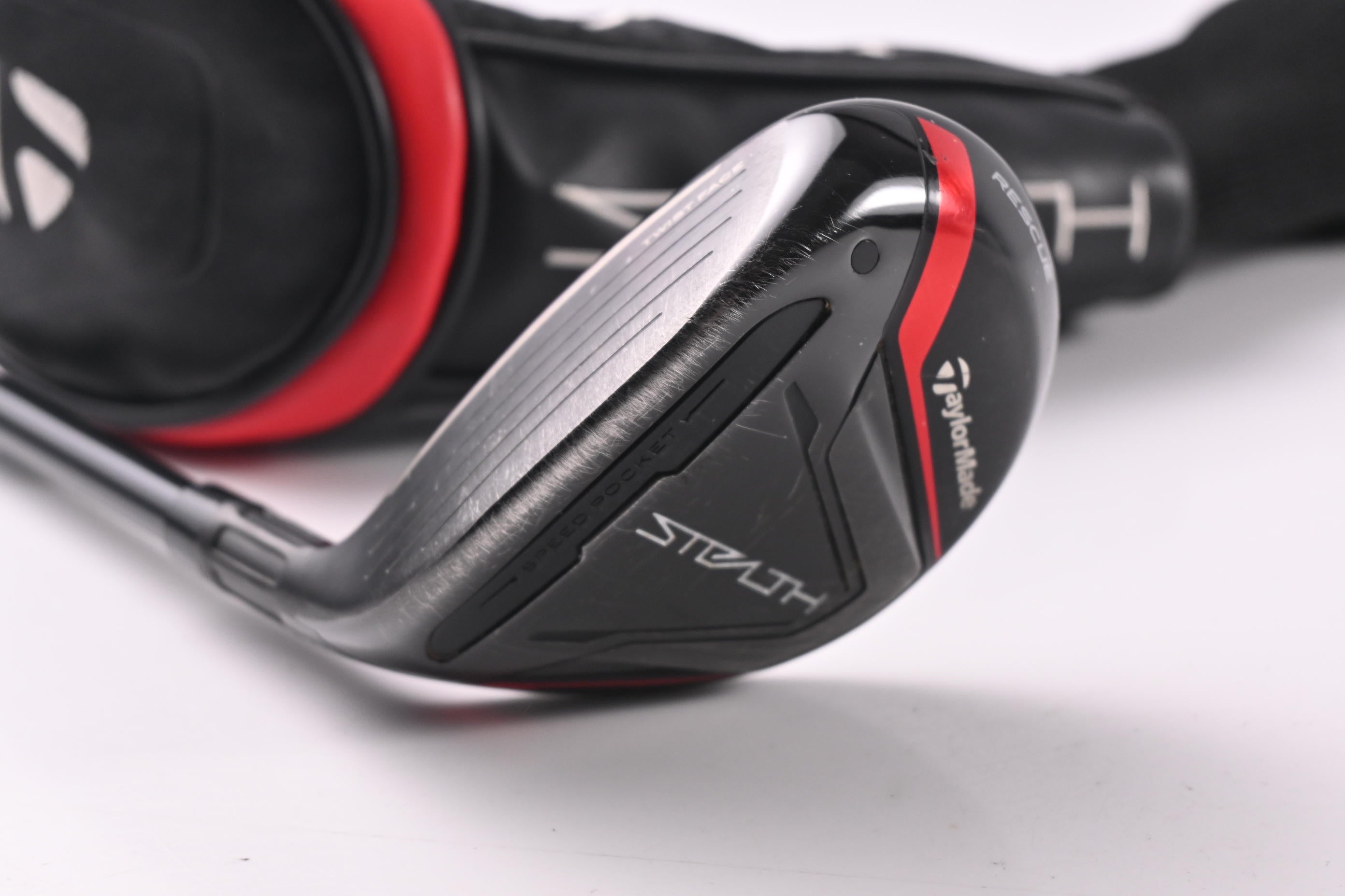 Left Hand Taylormade Stealth #3 Hybrid / 19 Degree / Regular Flex Ventus Red 6