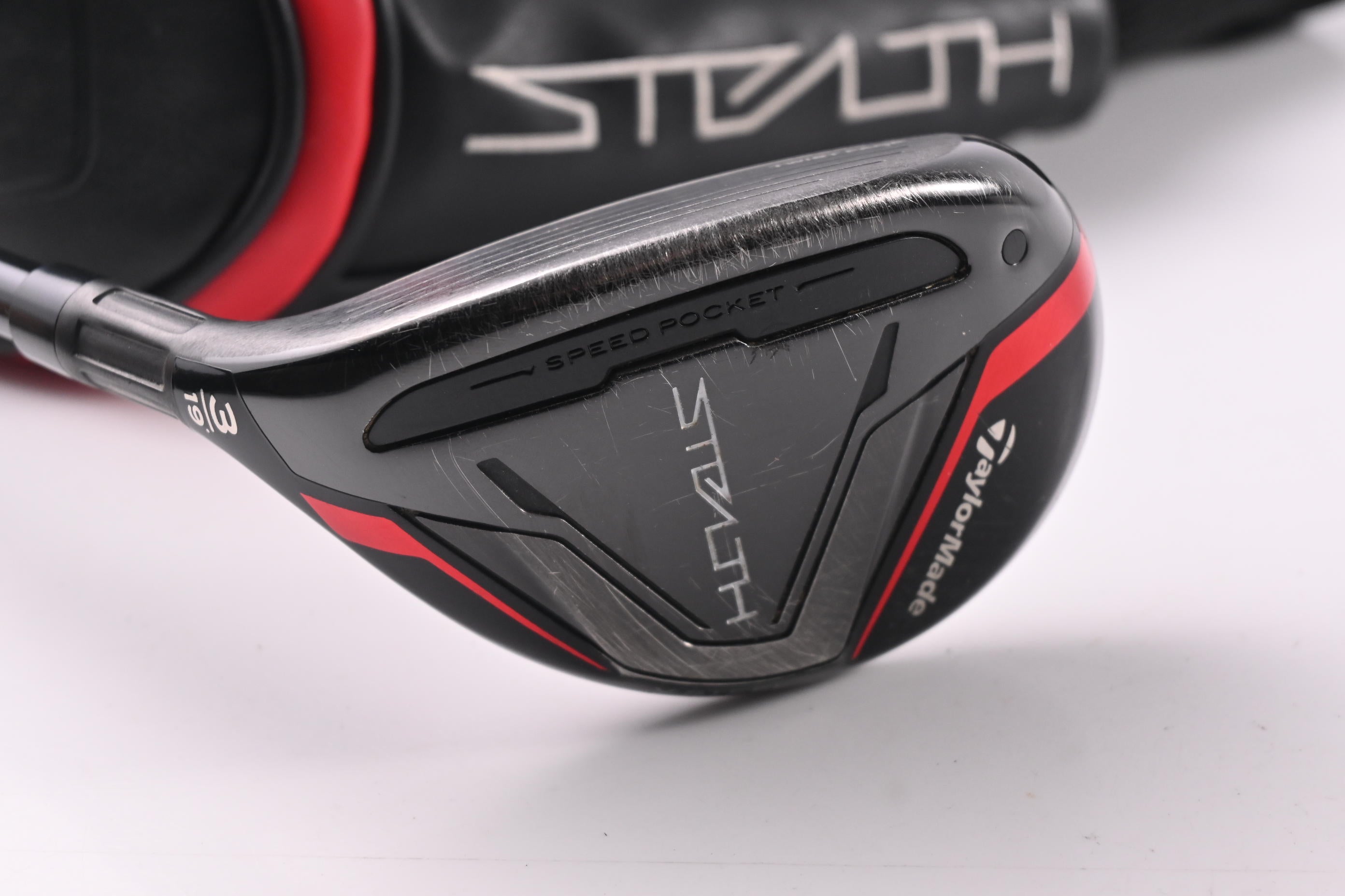 Left Hand Taylormade Stealth #3 Hybrid / 19 Degree / Regular Flex Ventus Red 6