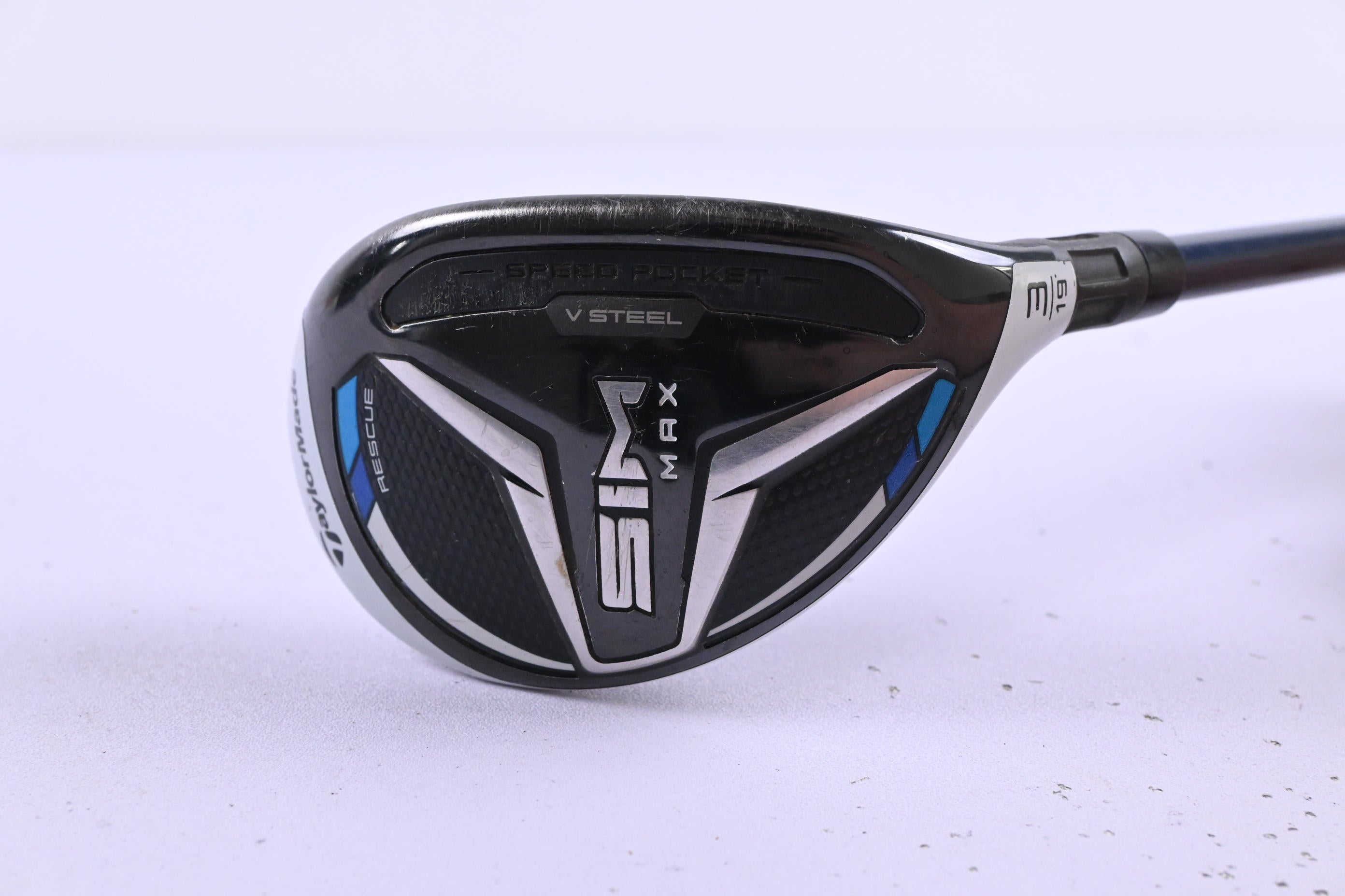 Taylormade SIM Max #3 Hybrid / 19 Degree / Stiff Flex Fujikura Ventus Blue 7