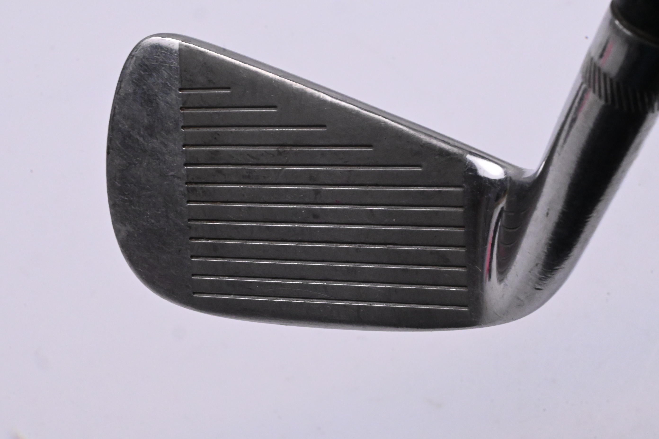 Titleist DCI Black 990 #4 Iron / 22 Degree / Regular Flex Dynamic Gold R300