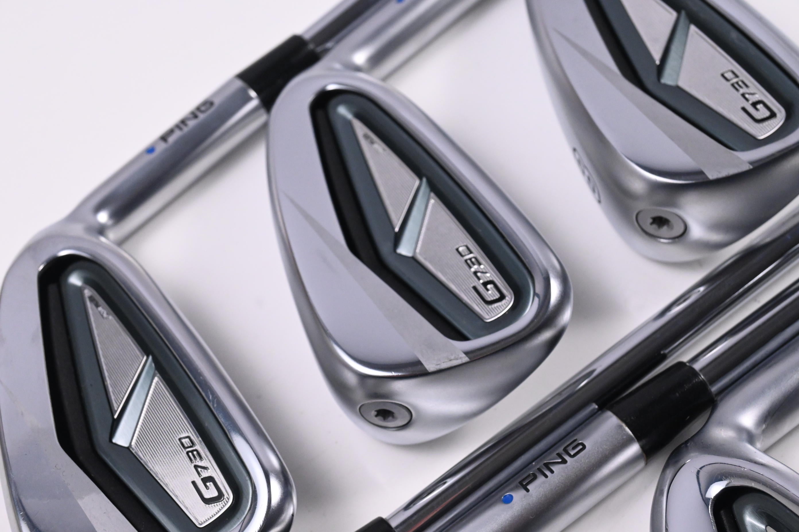 Ping G730 Irons / 6-PW+UW+56° / Blue Dot / Regular Flex Dynamic Gold MID 100 R300