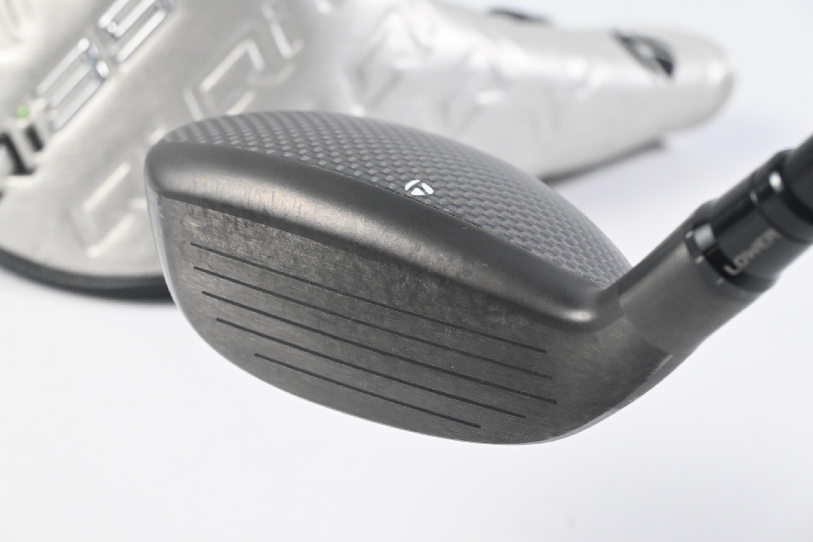 Taylormade Qi35 #2 Hybrid / 17 Degree / Regular Flex LA Golf A Series 65 Shaft