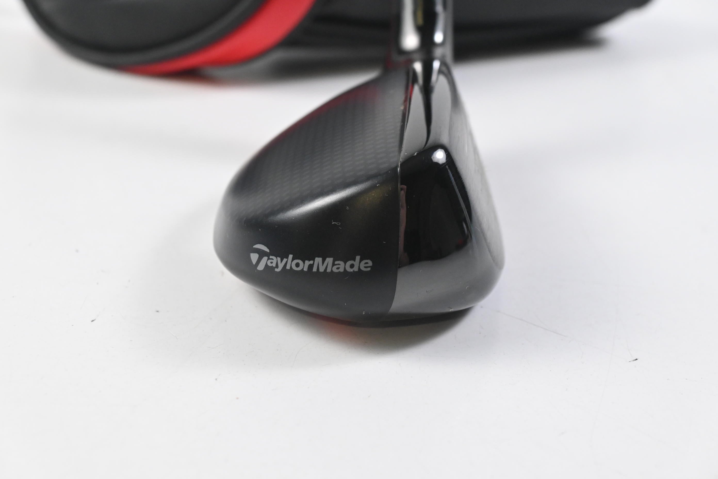 Taylormade Stealth Plus #3 Hybrid / 19.5 Degree / Stiff Flex HZRDUS Smoke RDX