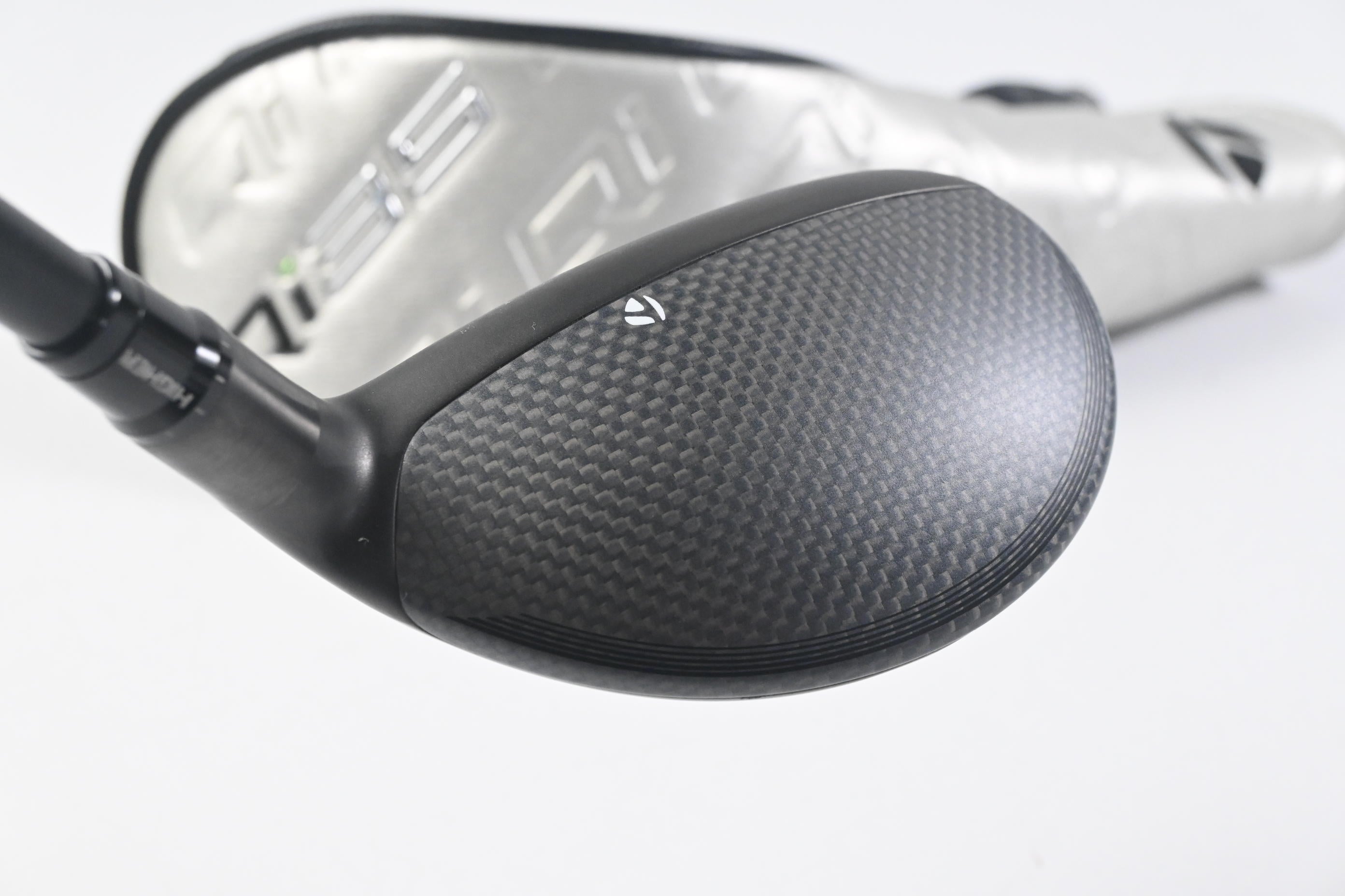 Taylormade Qi35 #2 Hybrid / 17 Degree / Regular Flex LA Golf A Series 65 Shaft