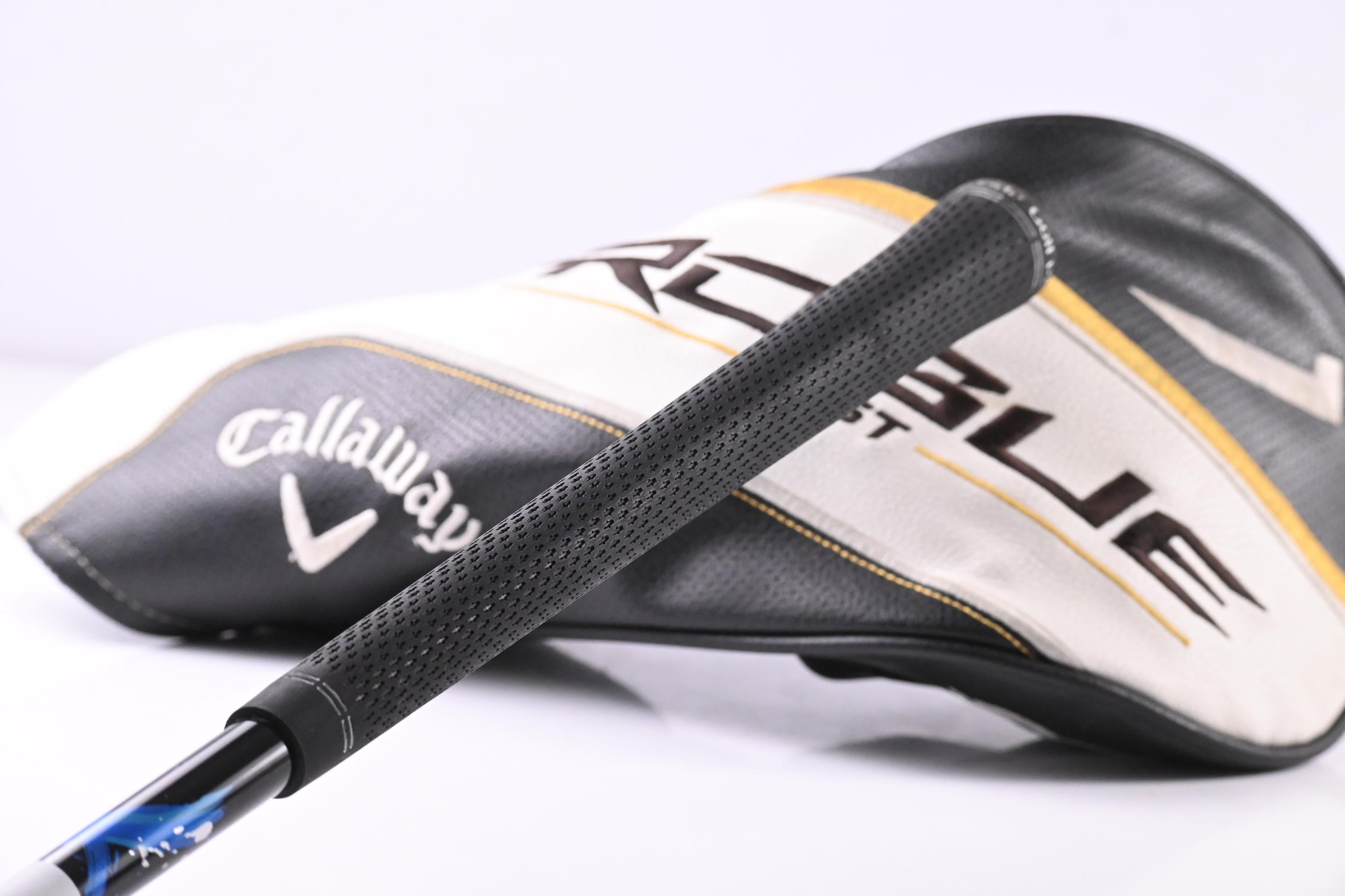Left Hand Callaway Rogue ST MAX Driver / 10.5 Degree / Stiff Flex Kai'li Blue 60