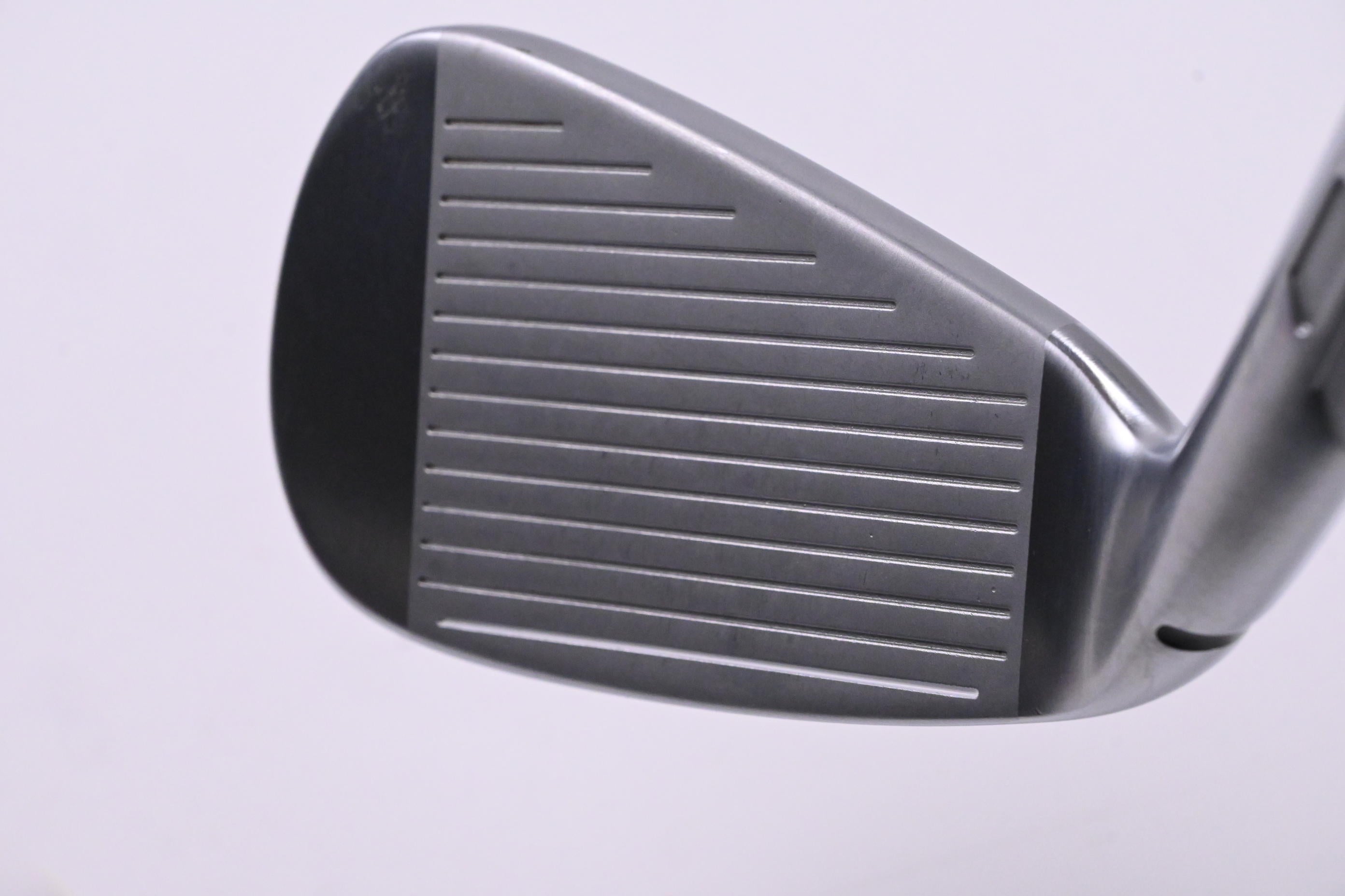 Taylormade Qi #7 Iron / Regular Flex Elevate MPH 95 Shaft