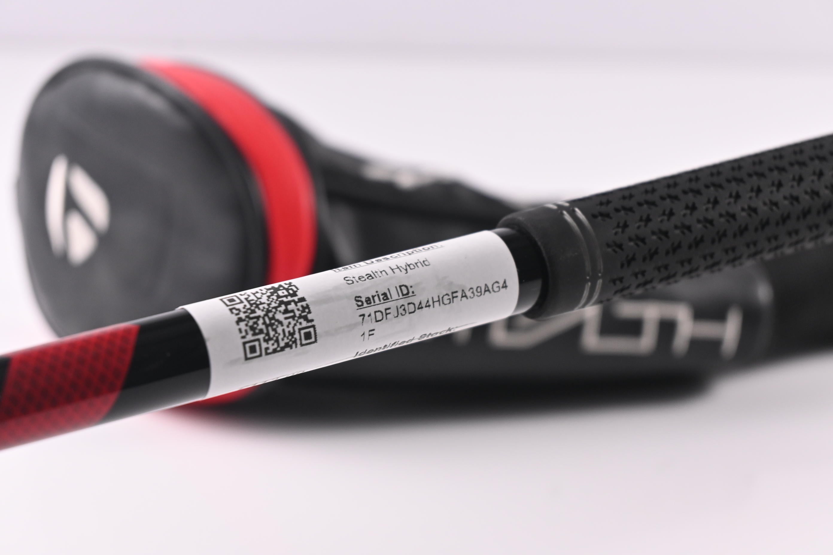 Left Hand Taylormade Stealth #3 Hybrid / 19 Degree / Regular Flex Ventus Red 6