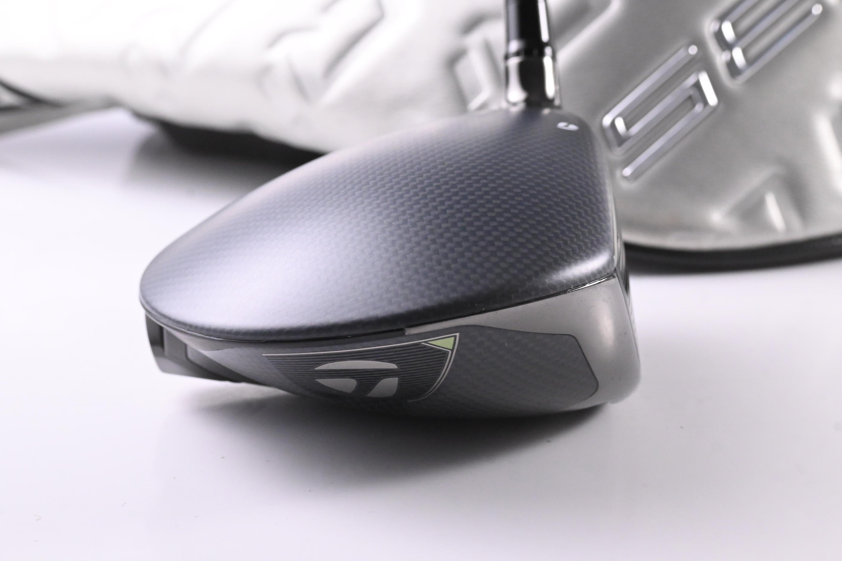 Taylormade Qi35 LS Driver / 8 Degree / X-Flex HZRDUS Black 60 Shaft