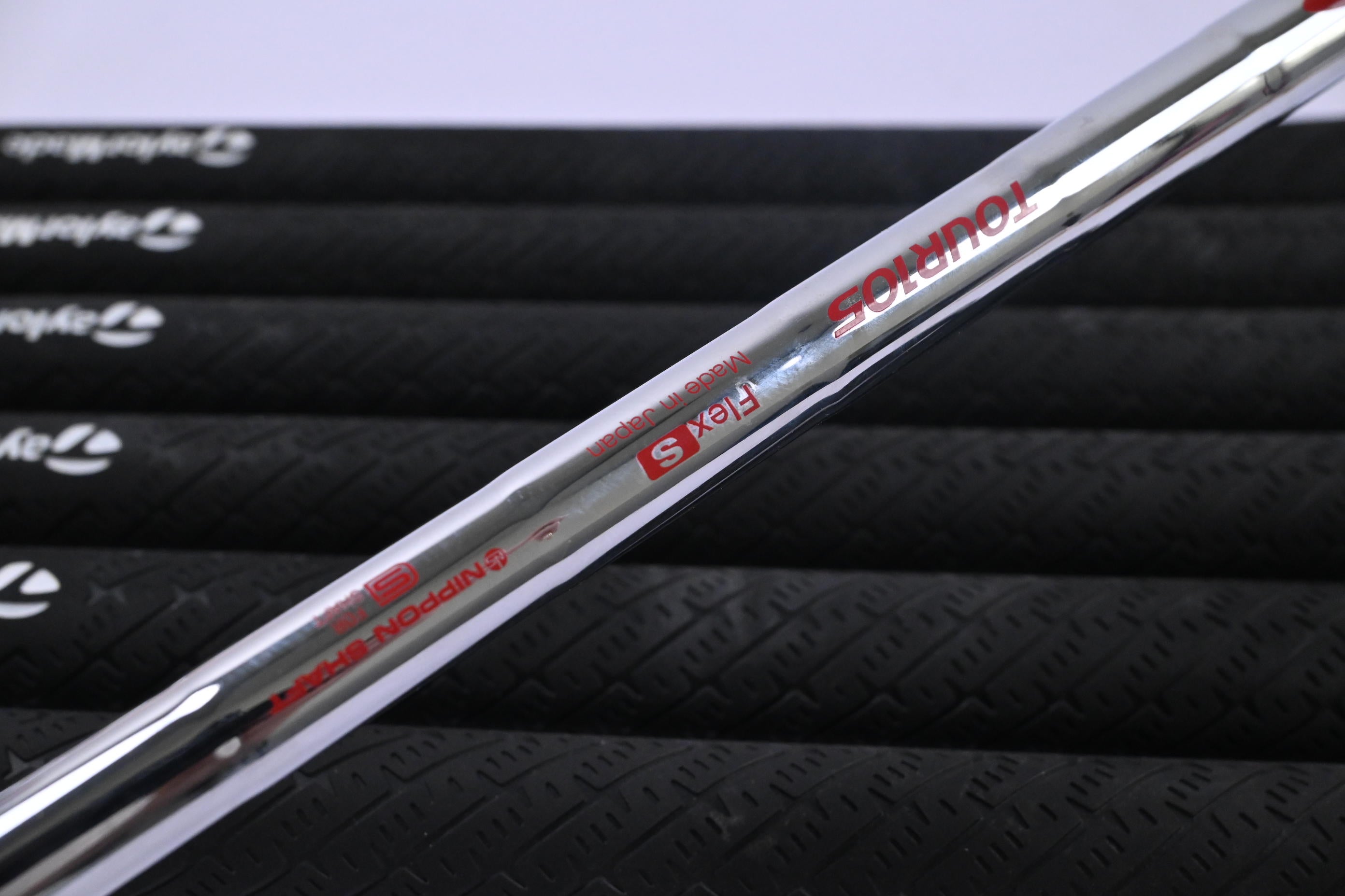 Taylormade P790 2025 Irons / 4-PW / Stiff Flex N.S.PRO Modus 3 Tour 105 Shafts