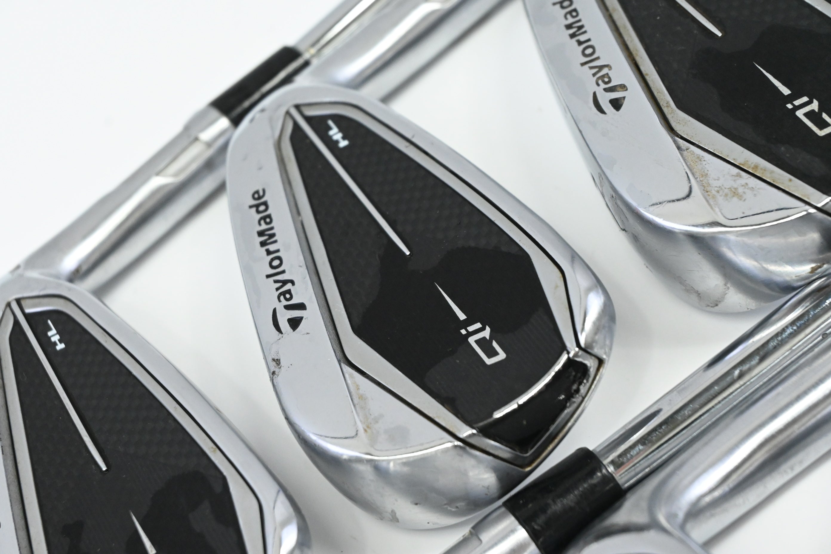 Taylormade Qi HL Irons / 5-PW / Regular Flex Dynamic Gold 95 R300 Shafts