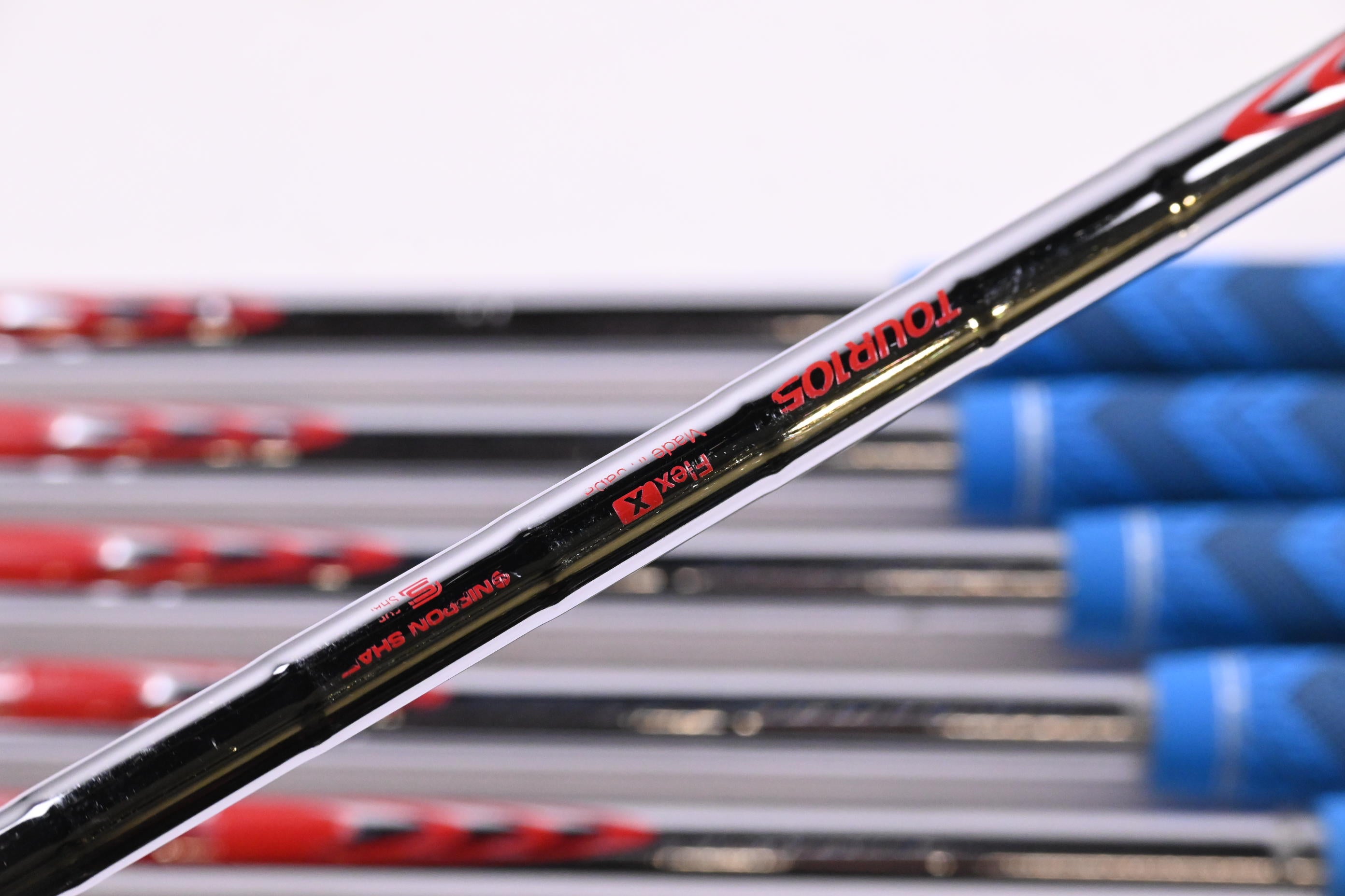 Mizuno JPX 921 Forged Irons / 5-PW / X-Flex NS Pro Modus 3 Tour 105 Shafts
