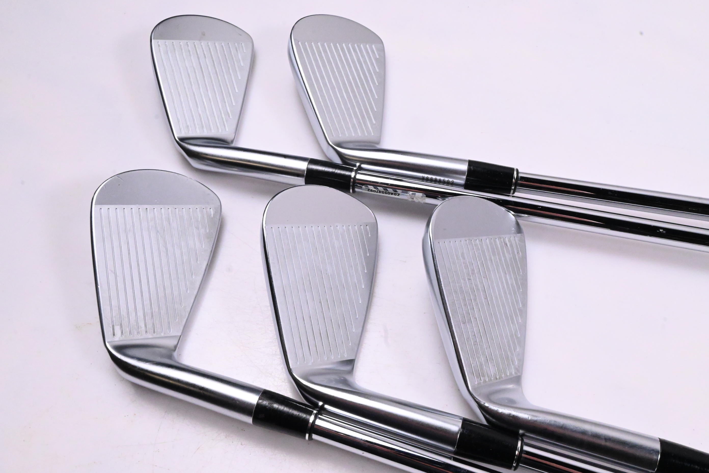 Srixon ZXi7 Irons / 6-PW / Stiff Flex N.S.Pro Modus³ Tour 105 Shafts