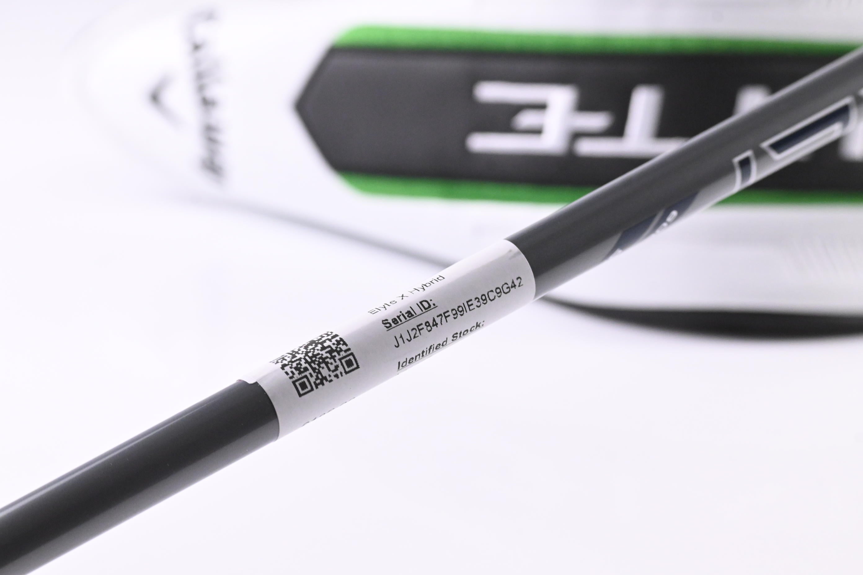 Callaway Elyte X #4 Hybrid / 21 Degree / Regular Flex Denali Charcoal 60 Shaft