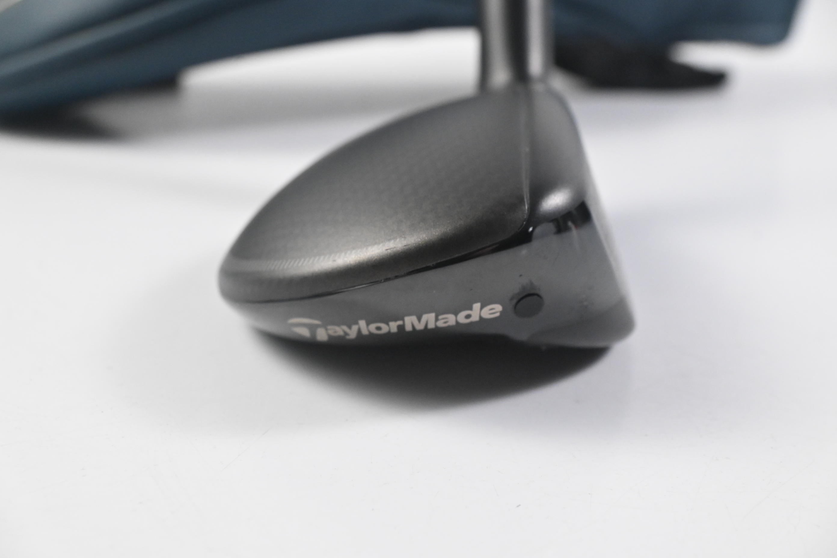 Taylormade Qi4D #3 Hybrid / 19 Degree / Stiff Flex REAX By KBS White 75 Shaft