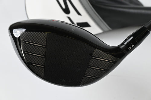 Titleist TSR2 Driver / 10 Degree / Senior Flex Hzrdus CB Red 50 Shaft