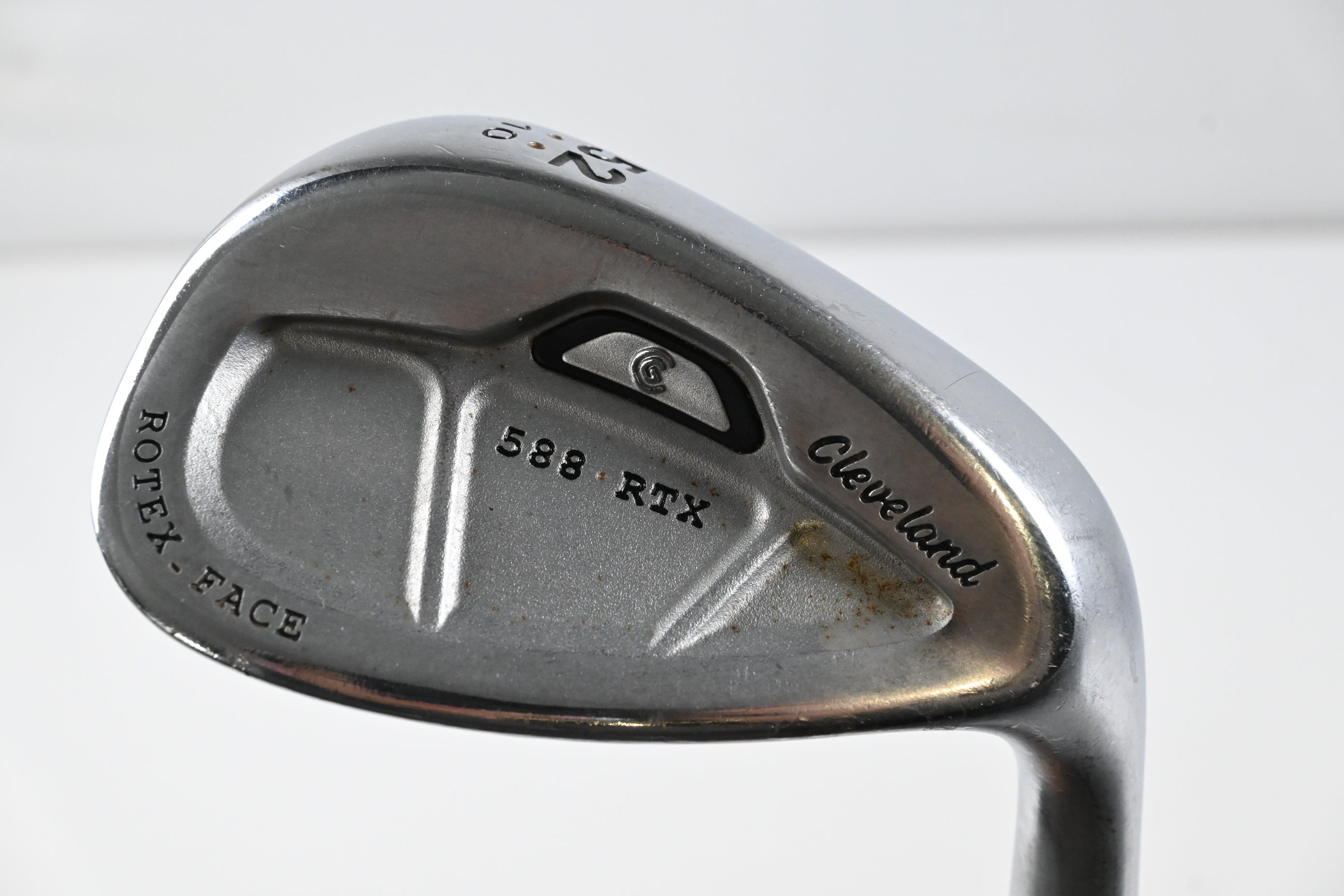 Cleveland 588 Original Gap Wedge / 58 Degree / Stiff Flex Project X Rifle Shaft