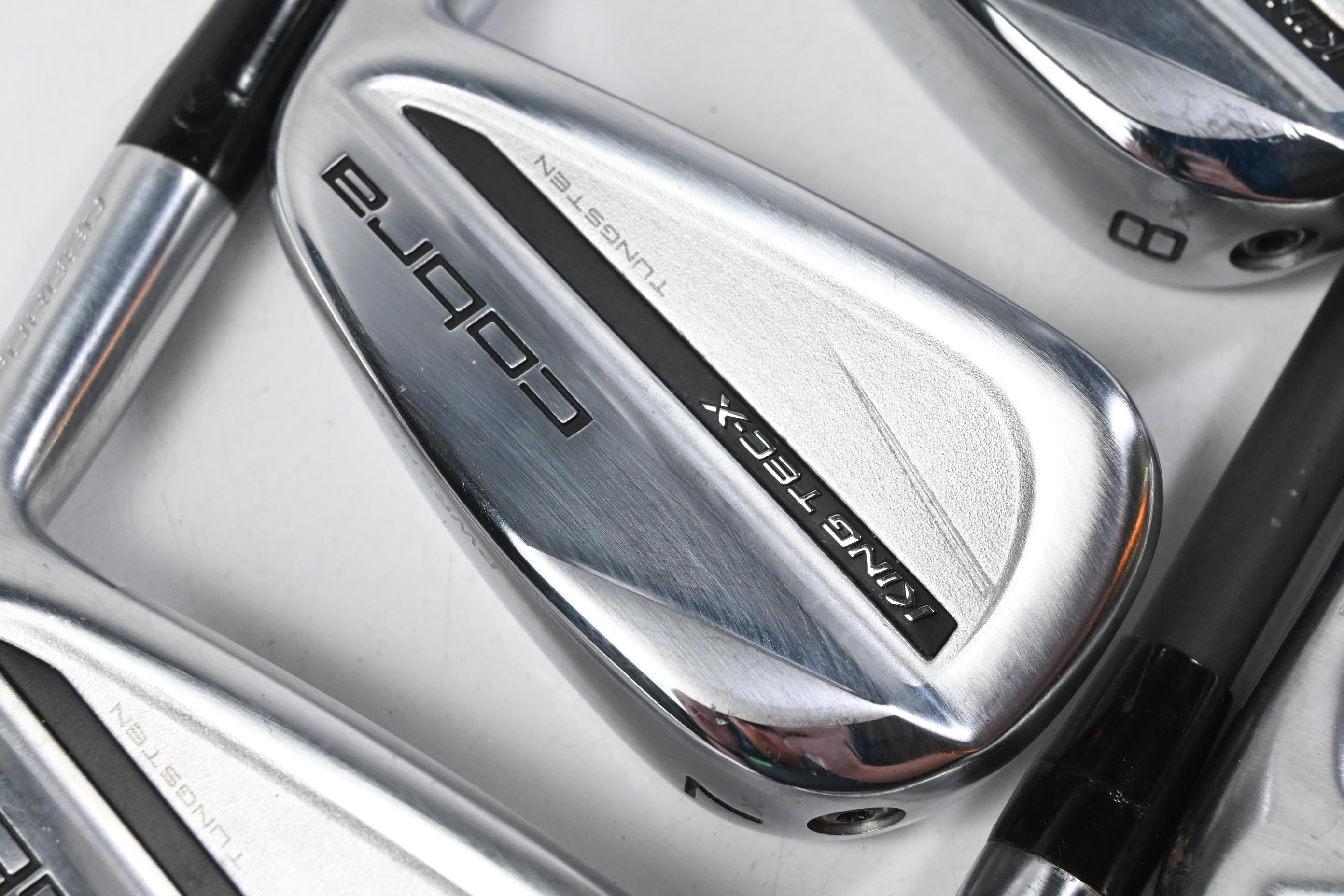 Cobra 2025 King Tec-X Irons / 6-PW+GW / Regular Flex Cobra Ultralite 50 Shafts