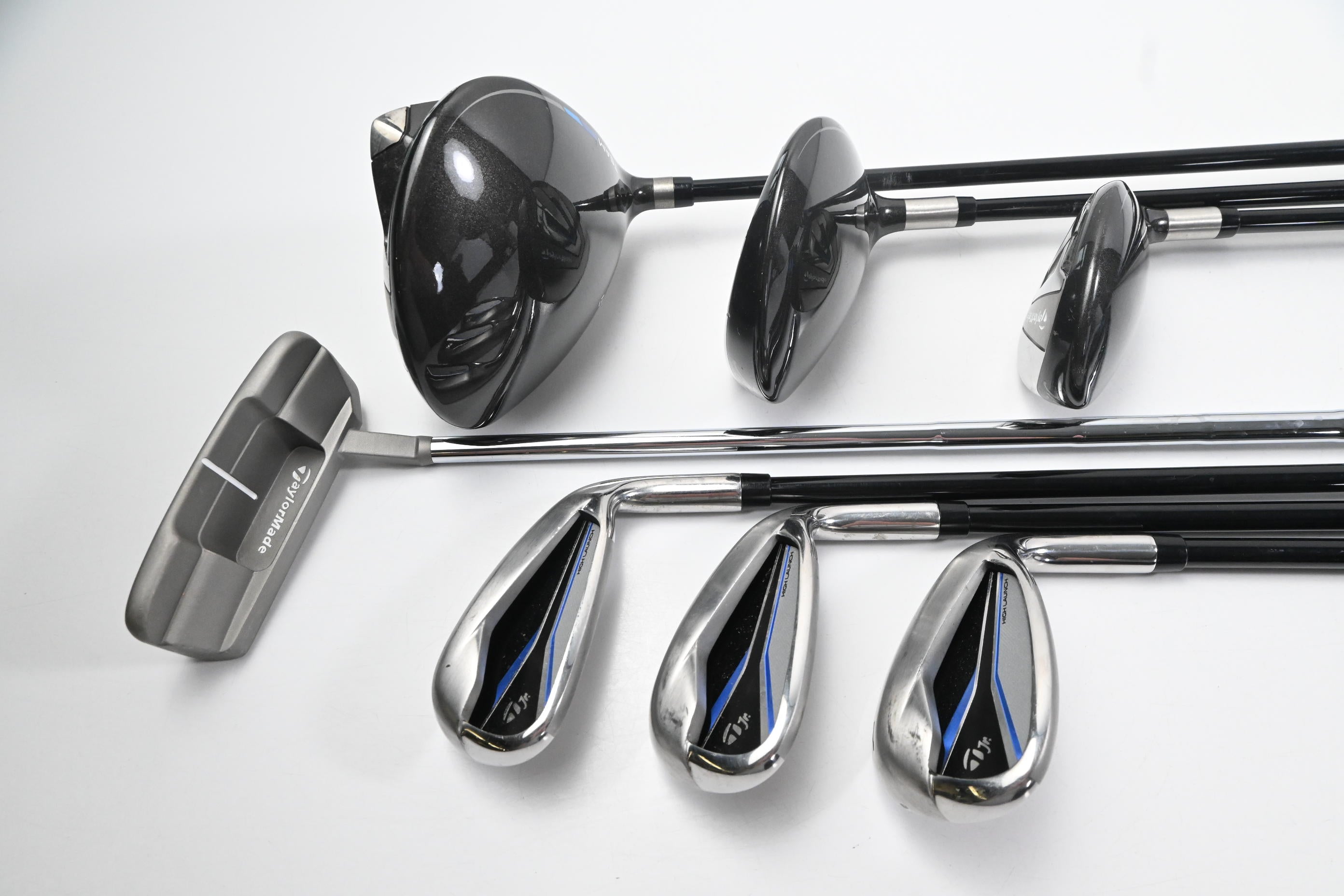 Junior Taylormade Package Set / Woods, Irons, Putter, Bag