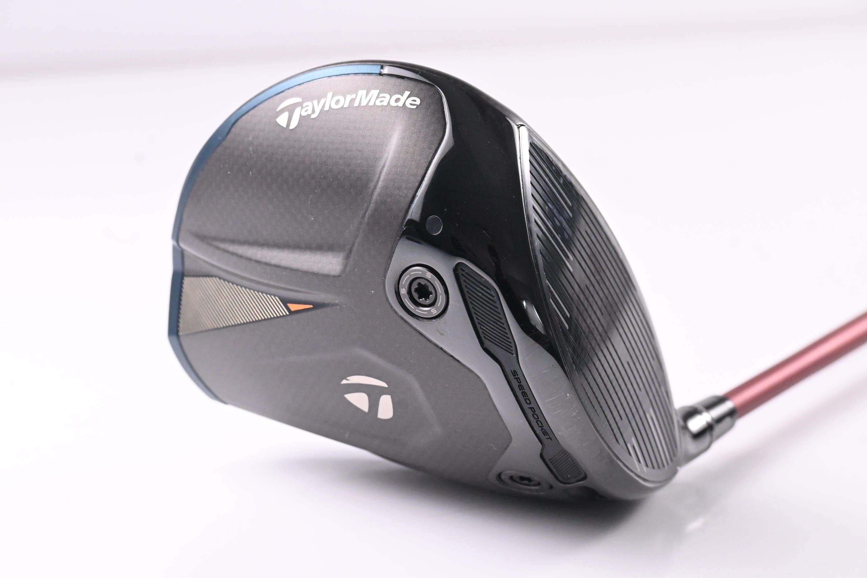Taylormade Qi4D Driver / 10.5 Degree / Stiff Flex Project X Denali Frost Red 60