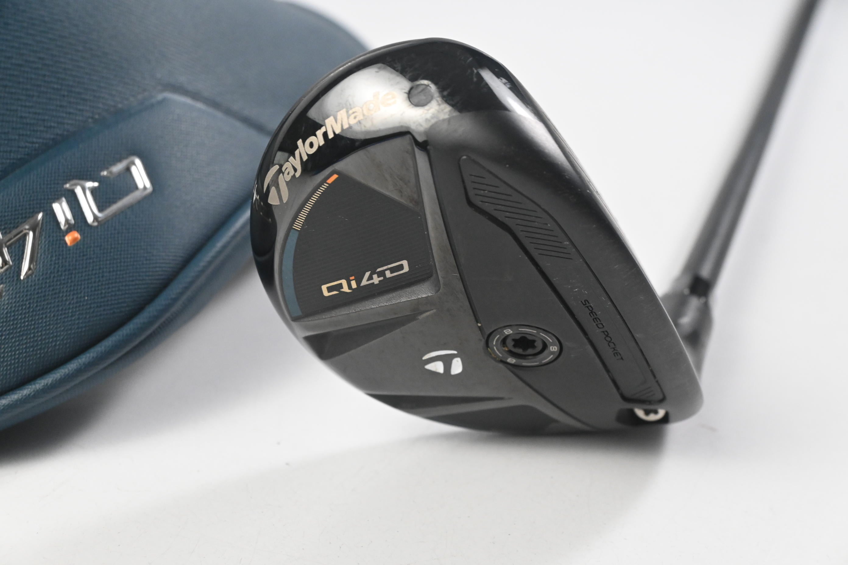 Taylormade Qi4D #4 Hybrid / 22 Degree / Regular Flex REAX By KBS White 65 Shaft