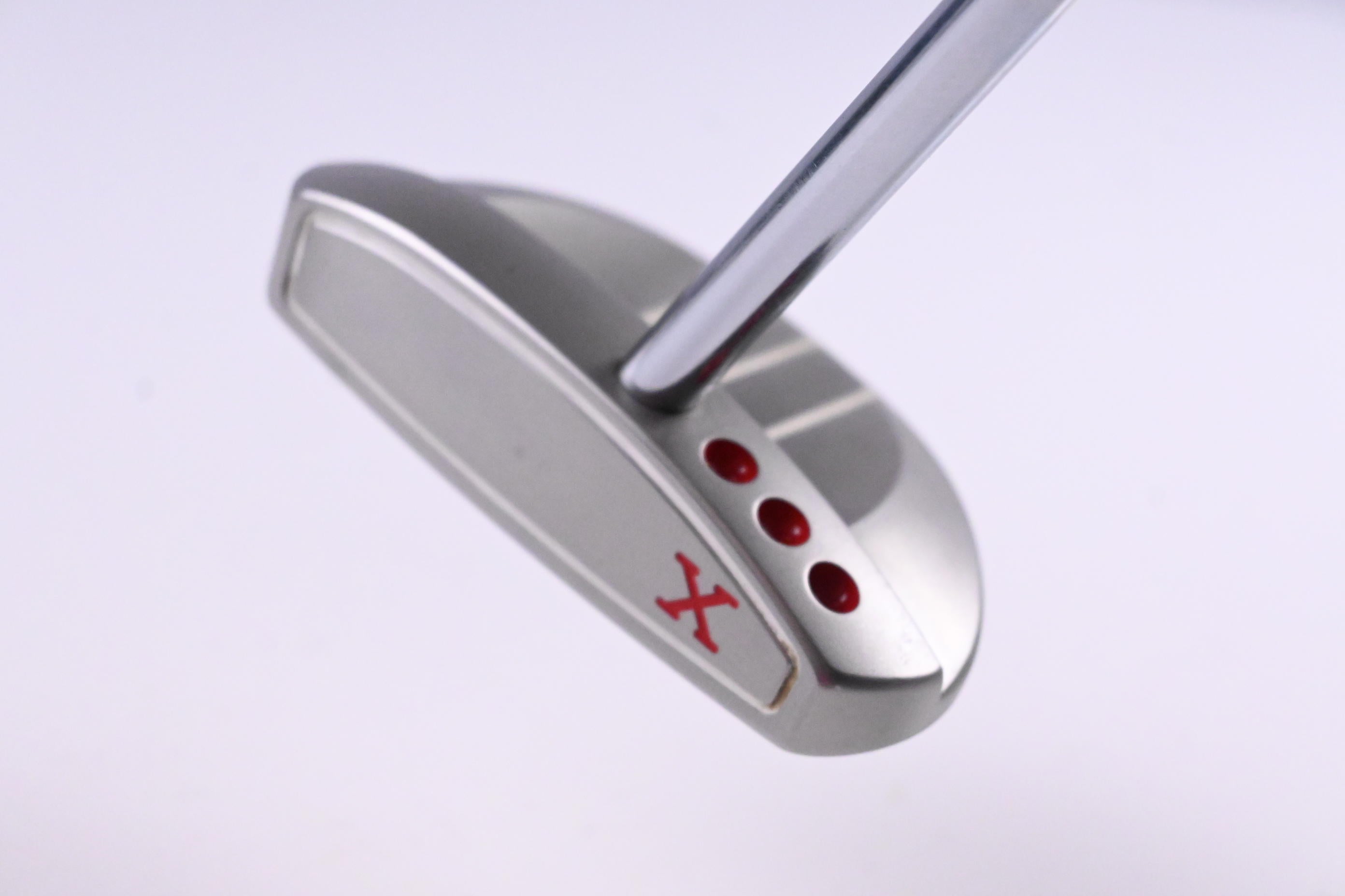 Scotty Cameron Red X2 Putter / 33 Inch