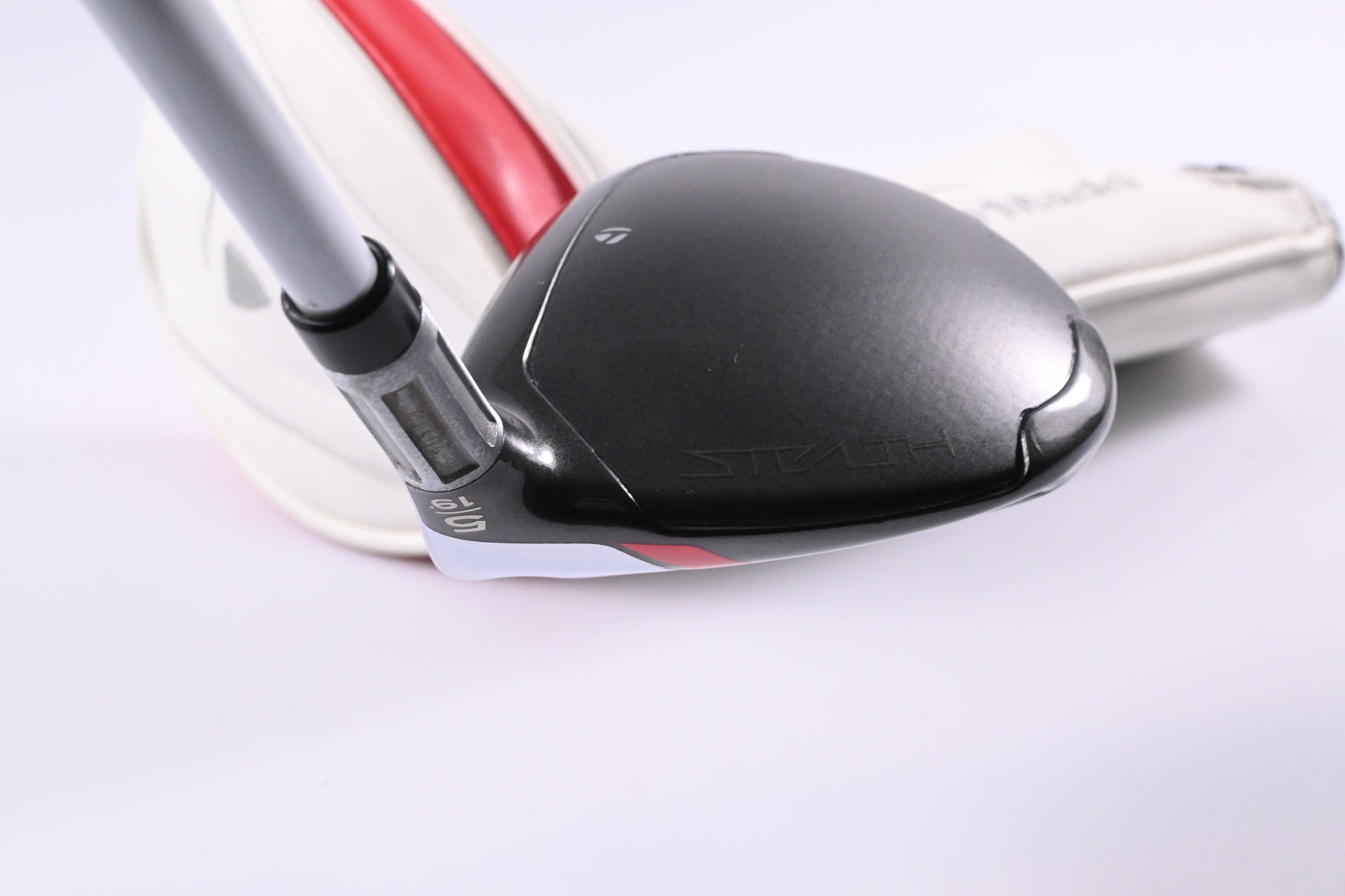 Ladies Taylormade Stealth #5 Wood / 19 Degree / Ladies Flex Aldila Ascent 45