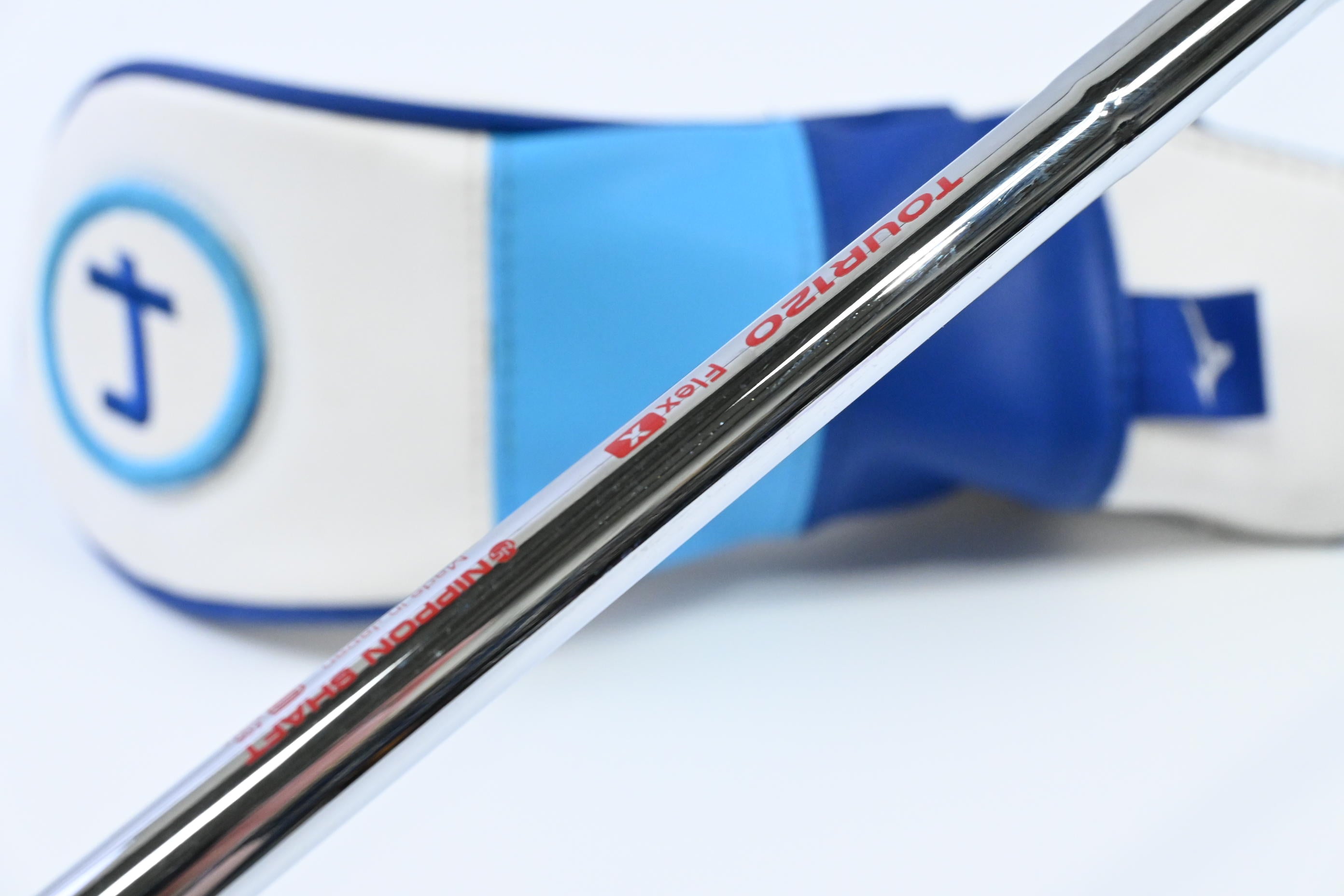 Mizuno JPX 925 Fli-Hi #4 Hybrid / 22 Degree / X-Flex NS Pro Modus3 Tour 120