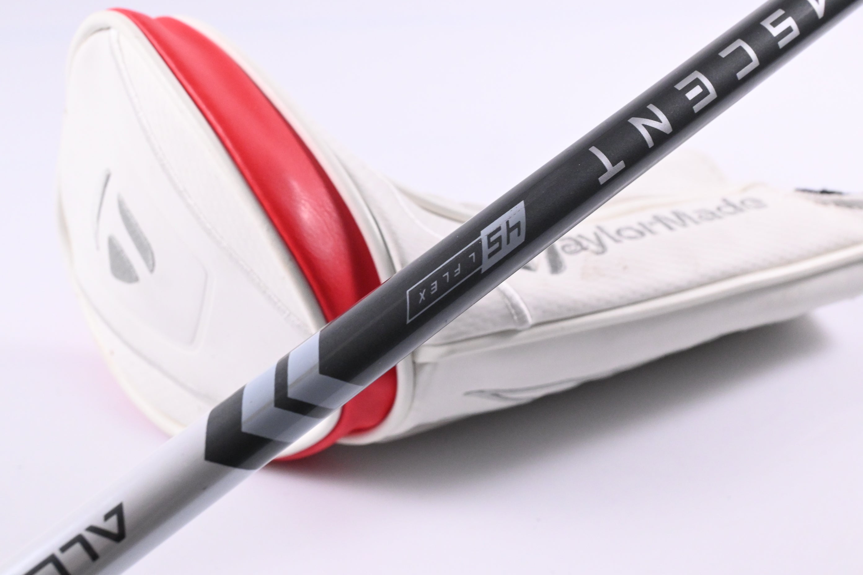 Ladies Taylormade Stealth #5 Wood / 19 Degree / Ladies Flex Aldila Ascent 45
