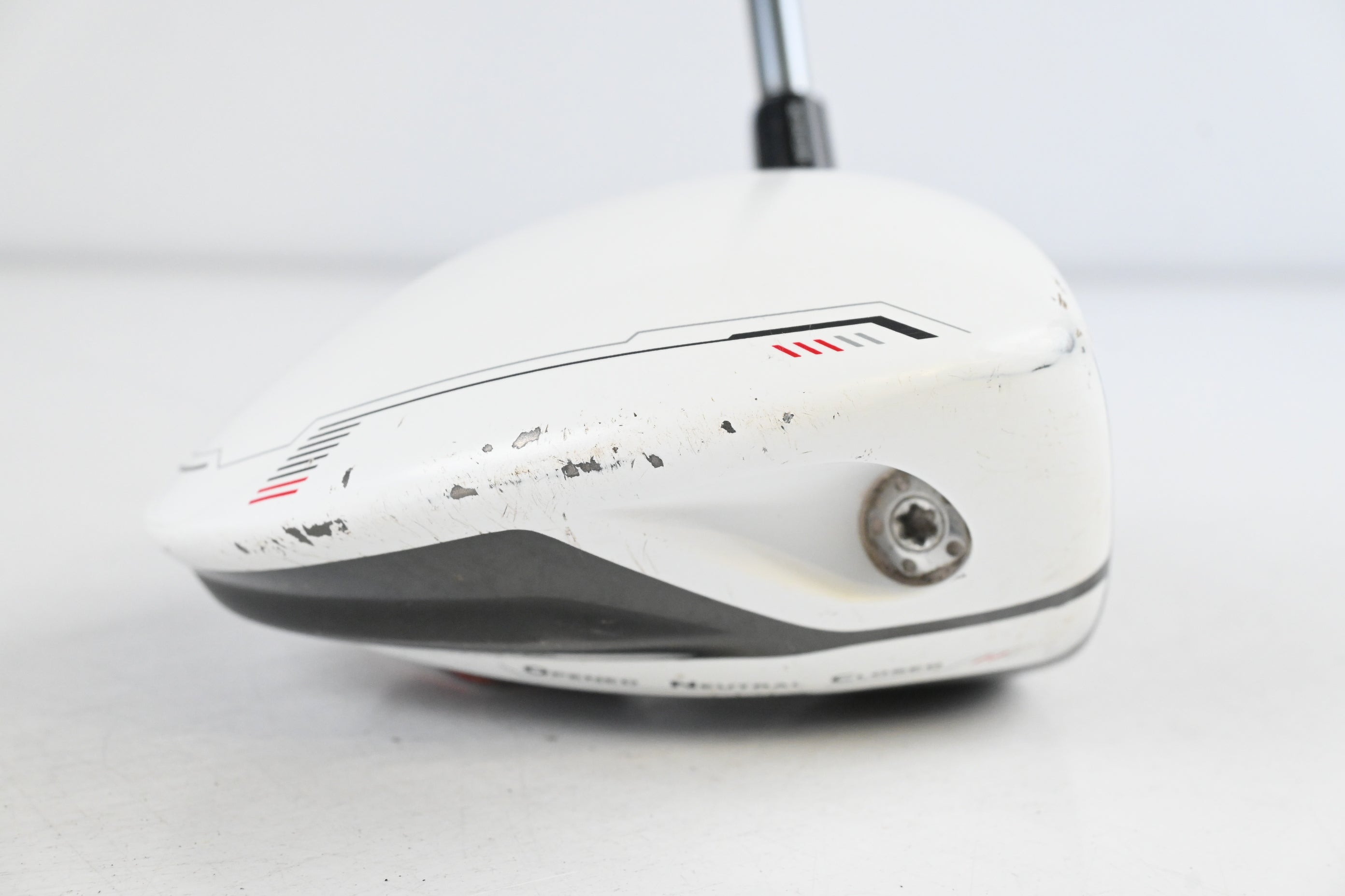Taylormade R11S Driver / 10.5 Degree / Regular Flex Hzrdus T800 55 Shaft