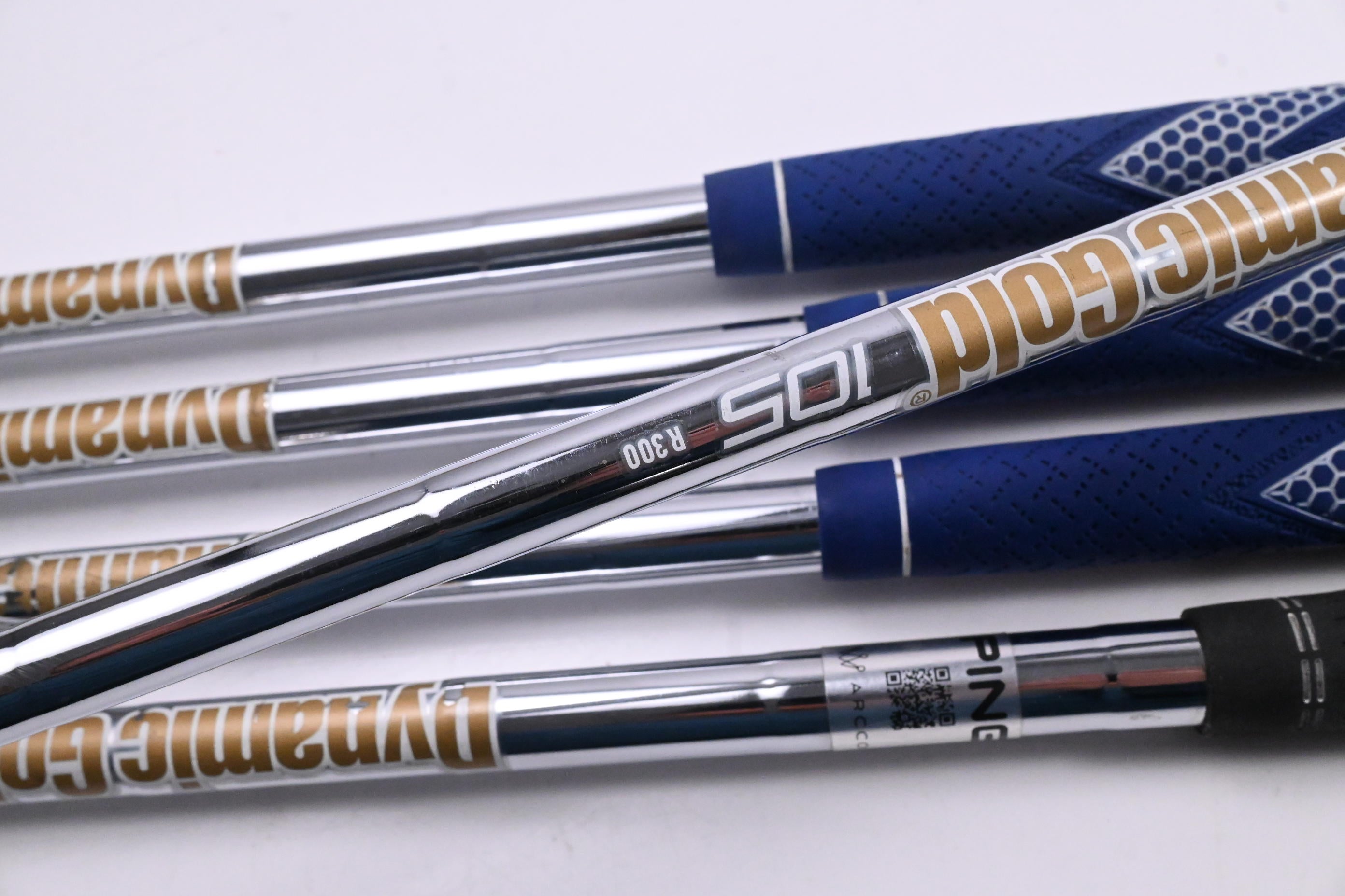 Ping G710 Irons / 5-9i / Black Dot / Regular Flex Dynamic Gold 105 R300 Shafts