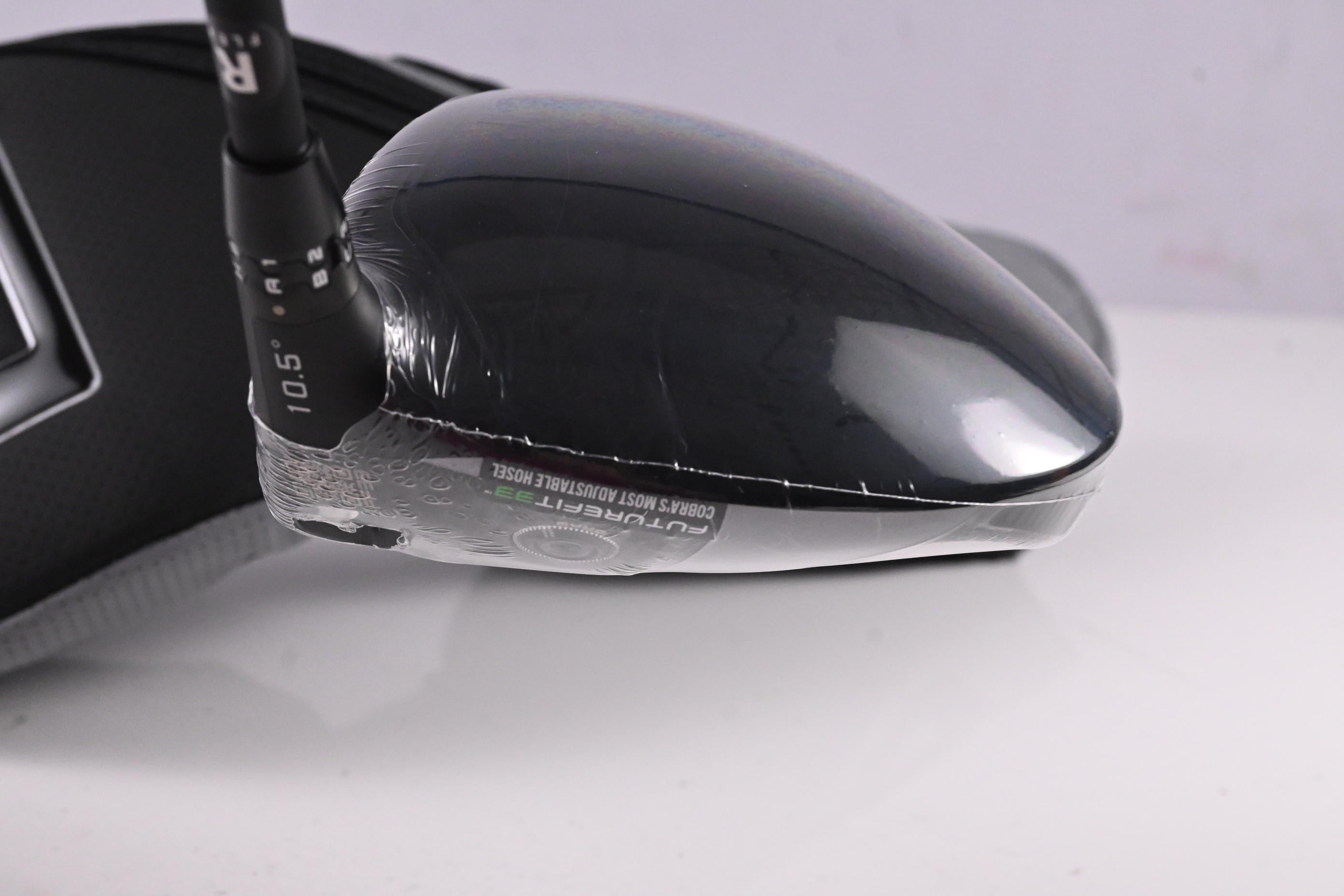 Cobra OPTM MAX-D Driver / 10.5 Degree / Regular Flex Kai'li Darkwaves Red 50