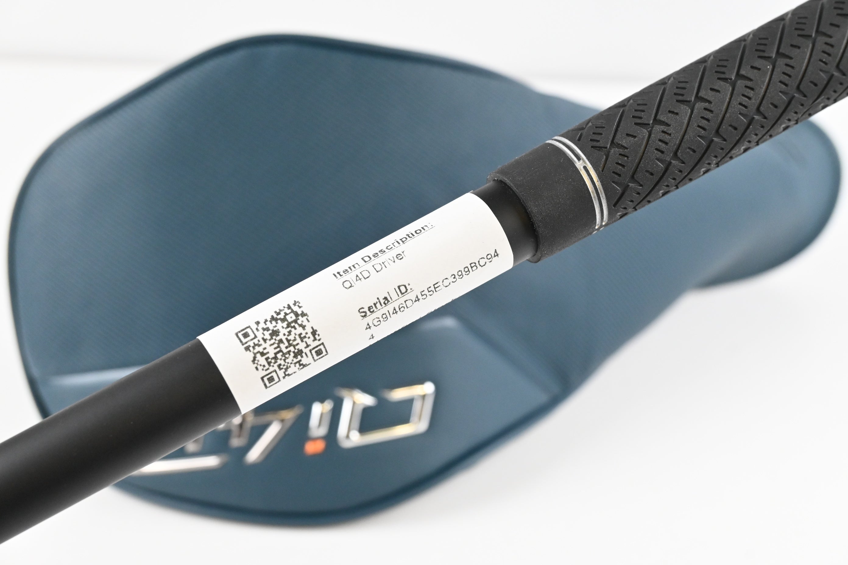 Taylormade Qi4D Driver / 9 Degree / Regular Flex REAX Red 50 Shaft