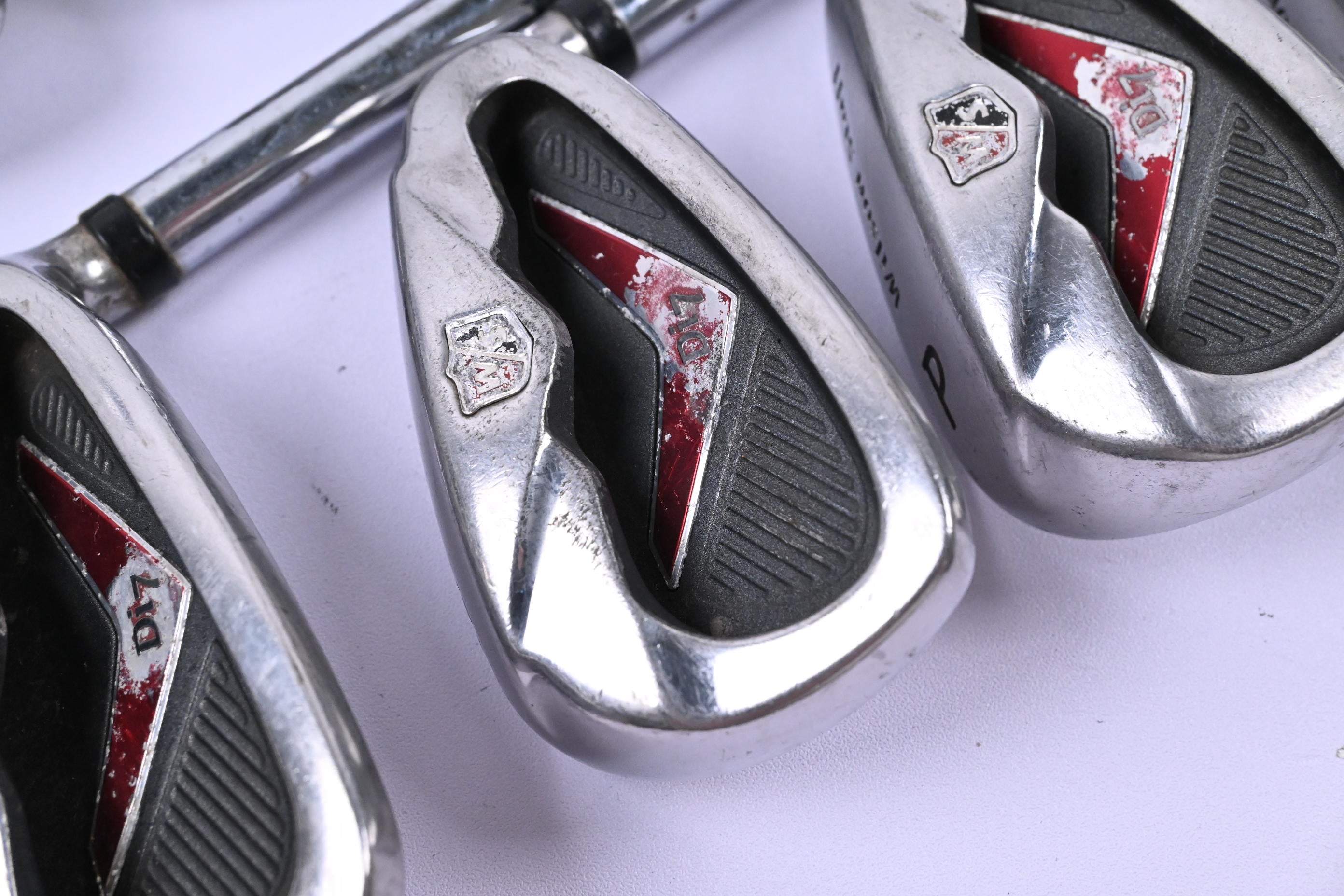 Wilson Di7 Irons / 4-PW+GW / Uniflex True Temper TX-105 FS Shafts