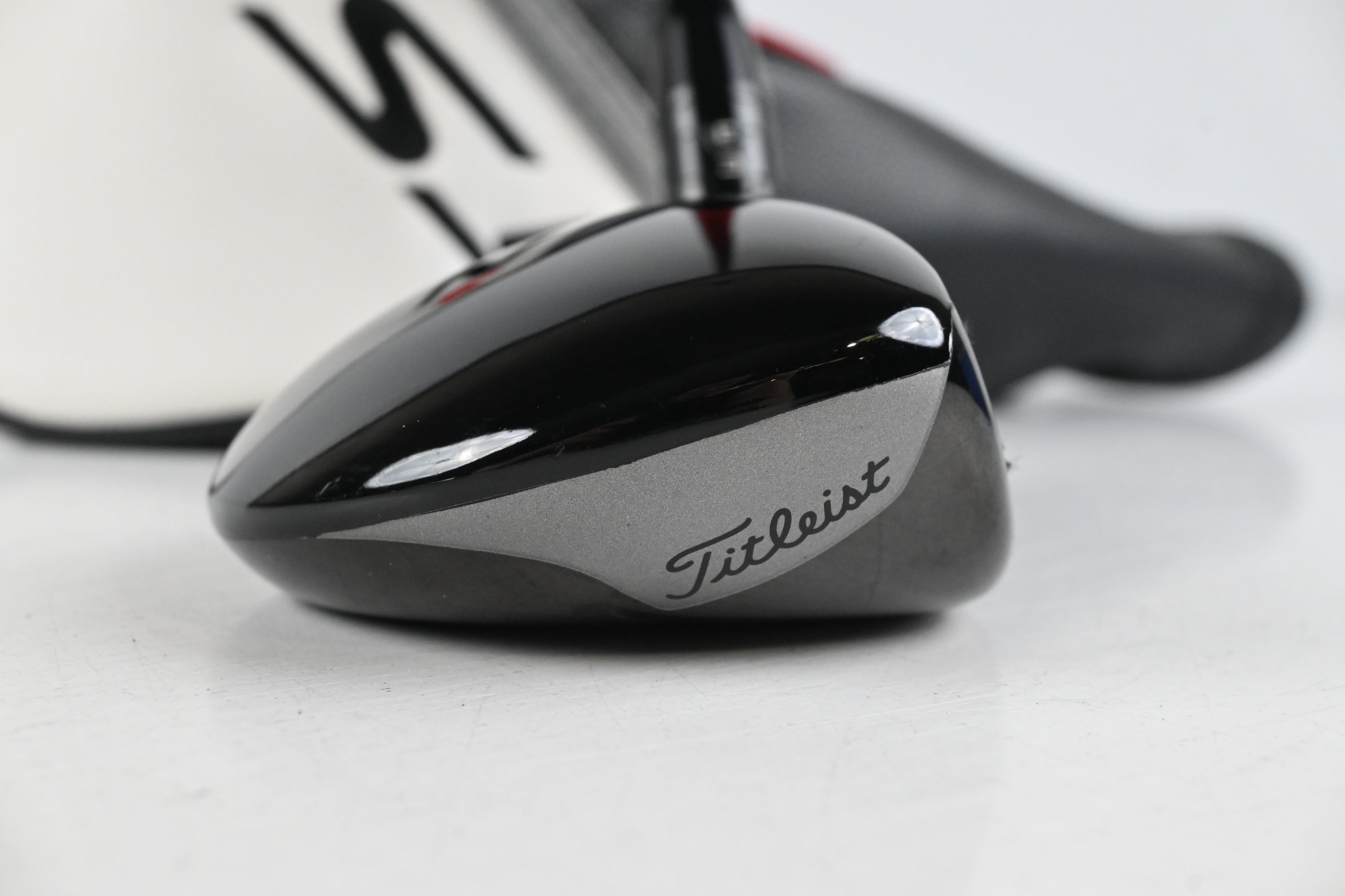 Titleist TSR1 #4 Hybrid / 20 Degree / Senior Flex Denali Red 60 Shaft