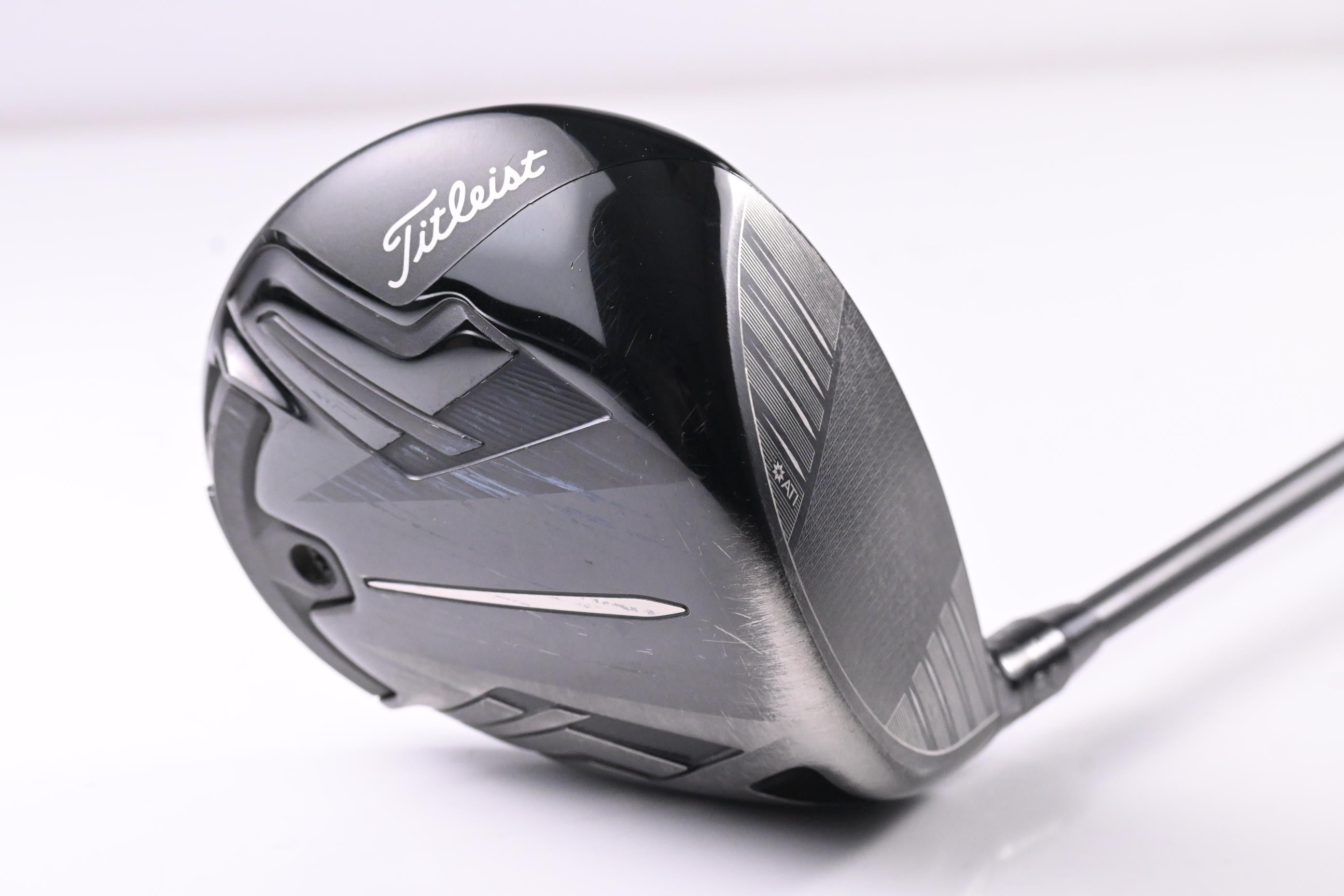 Titleist TSi3 Driver / 9 Degree / Regular Flex Fujikura Ventus Blue 5 Shaft
