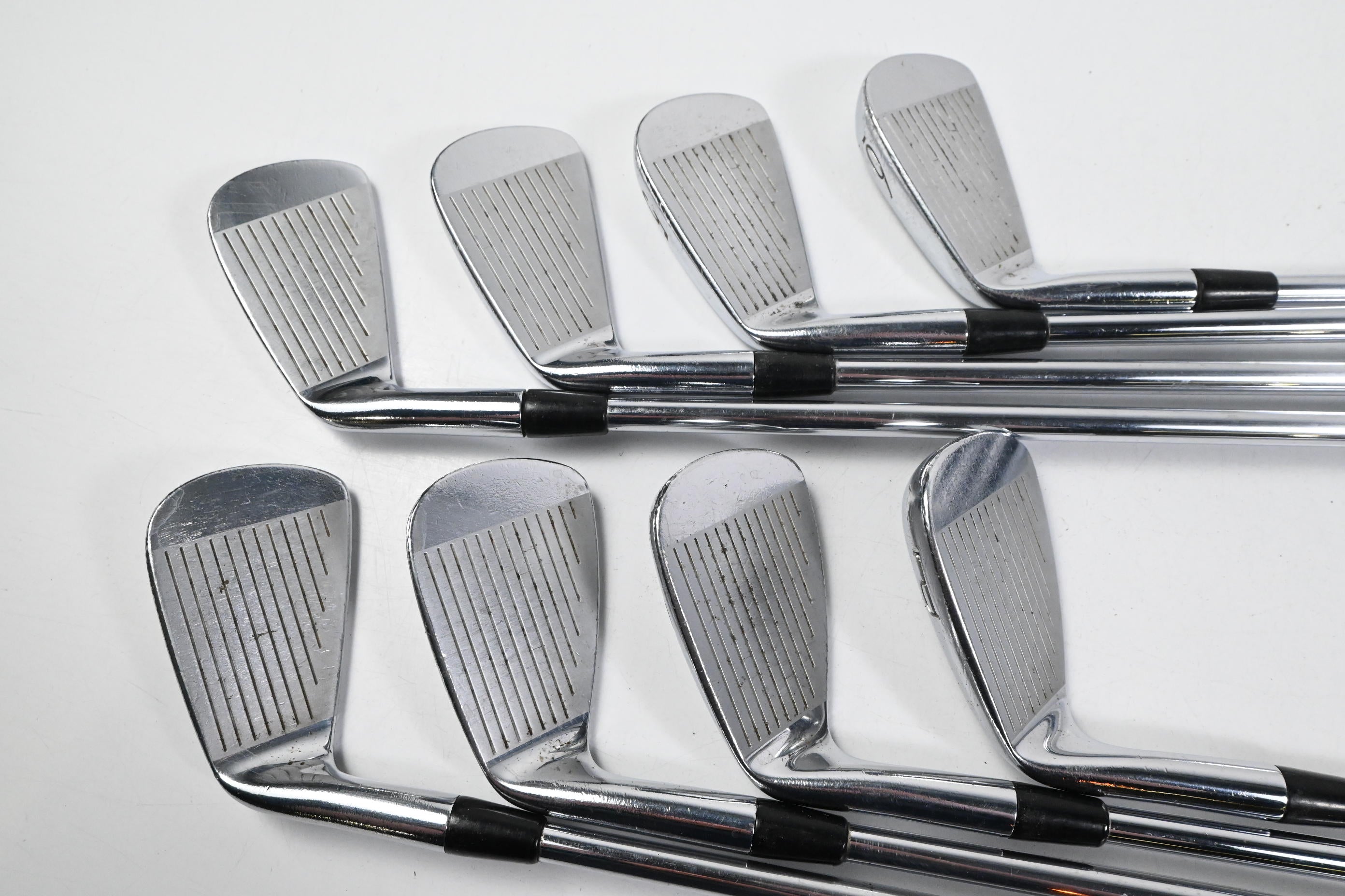 Titleist 695CB Irons / 3-PW / Regular Flex Dynamic Gold R300 Steel Shafts