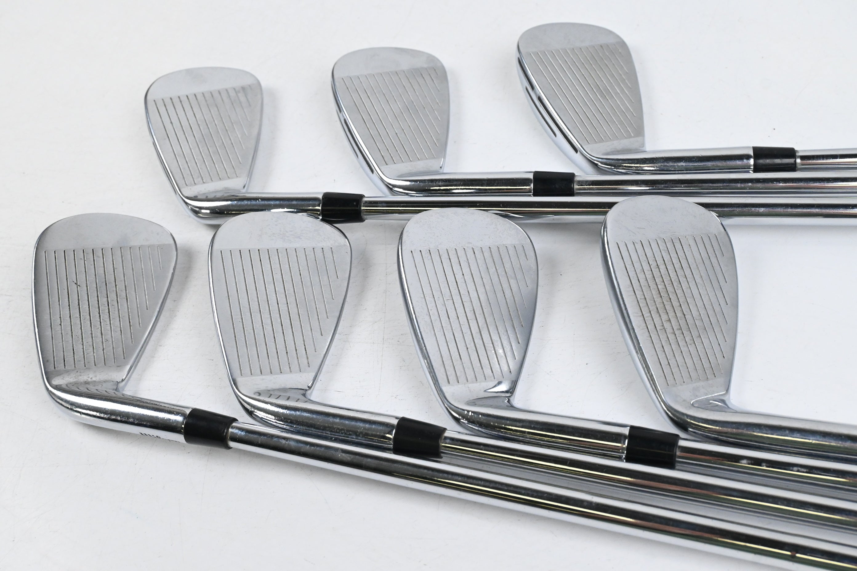 Wilson D9 Forged Irons / 4-PW / Stiff Flex Dynamic Gold 105 S300 Shafts