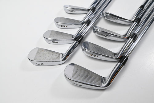 Titleist 695CB Irons / 3-PW / Regular Flex Dynamic Gold R300 Steel Shafts