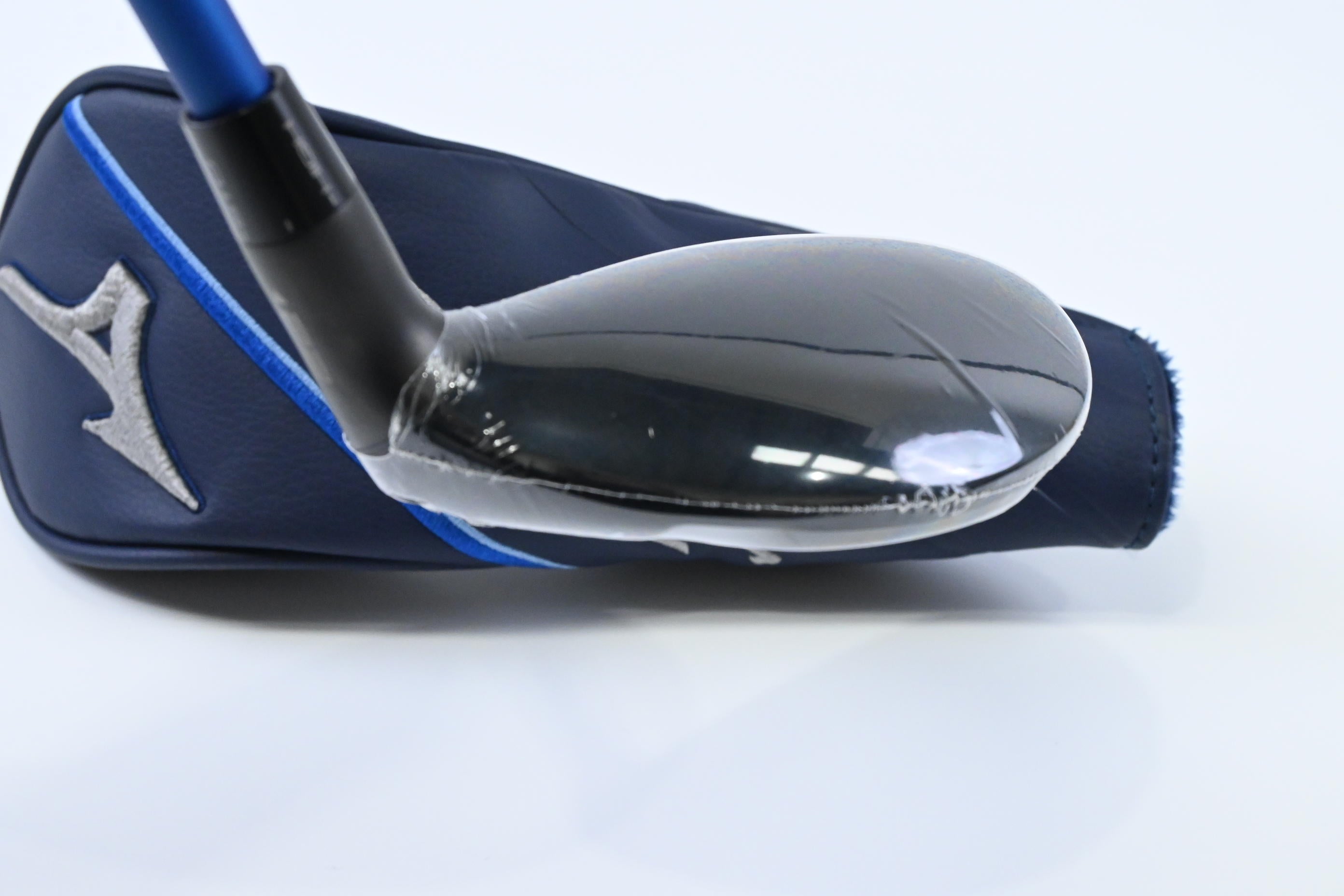 Mizuno JPX One #4 Hybrid / 22 Degree / Regular Flex Denali Frost Blue 70 Shaft