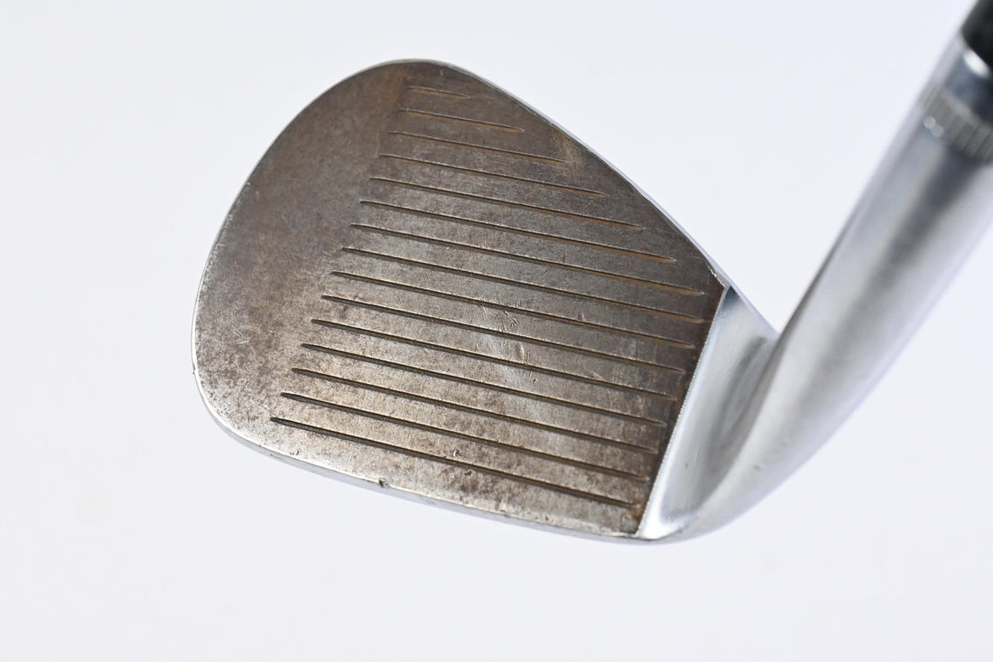 Callaway Jaws Raw Gap Wedge / 52 Degree / Wedge Flex Dynamic Gold Spinner Shaft