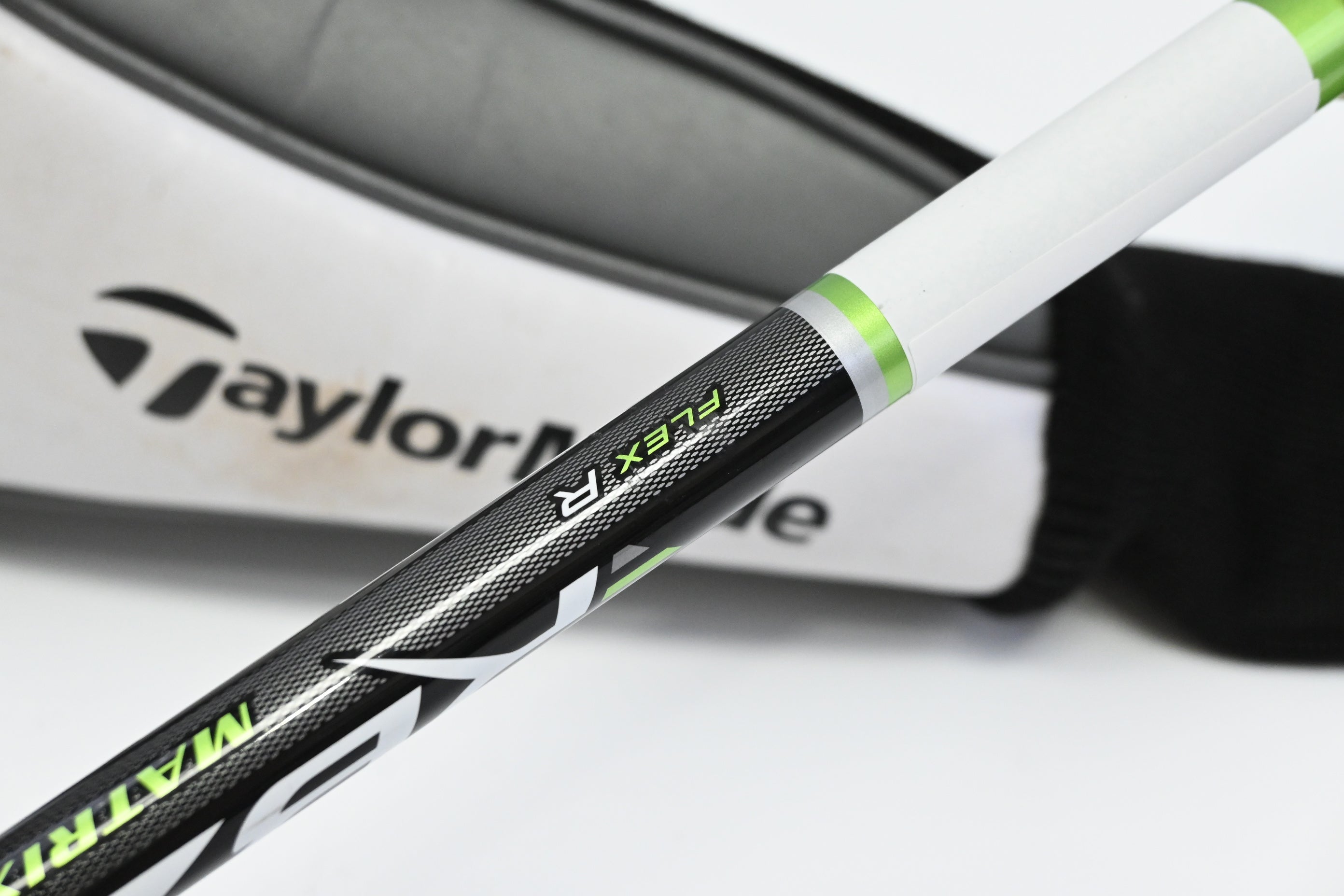 Taylormade RBZ Driver / 10.5 / Regular Flex Matrix Ozik 5