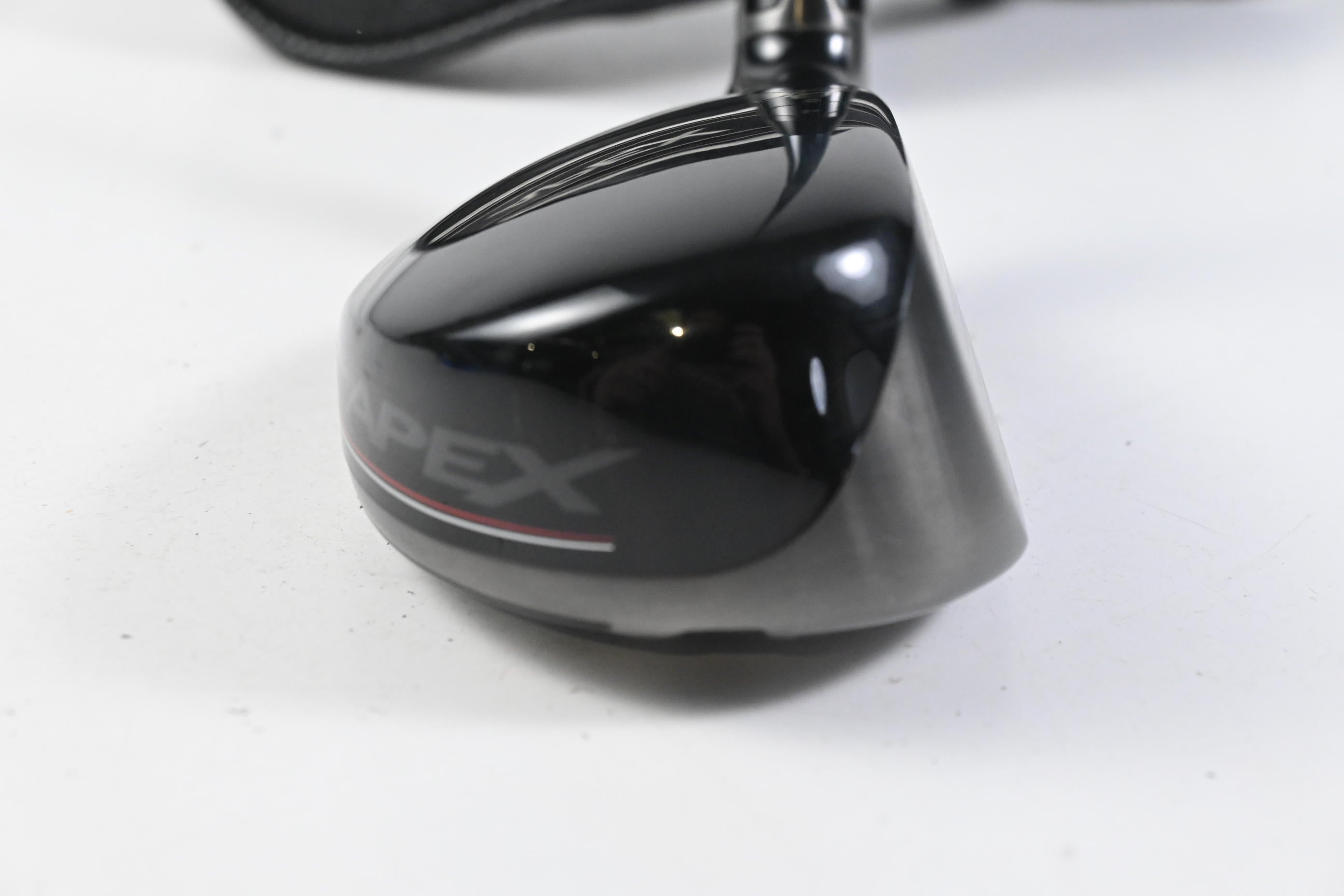 Callaway Apex 21 #4 Hybrid / 21 Degree / Regular Flex UST Recoil Dart 75 Shaft